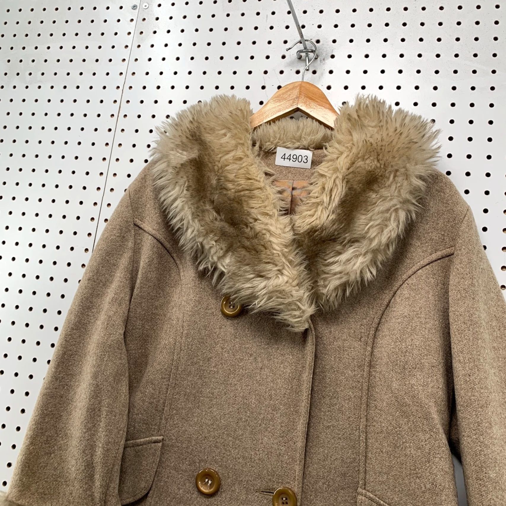 Sears VINTAGE Sears Fashion Wool Coat Womens M Double Breasted Faux Fur Collar Coat Beige 70s 60s Winter Mens Womens Size M / US 6-8 / IT 42-44 - 4 Thumbnail