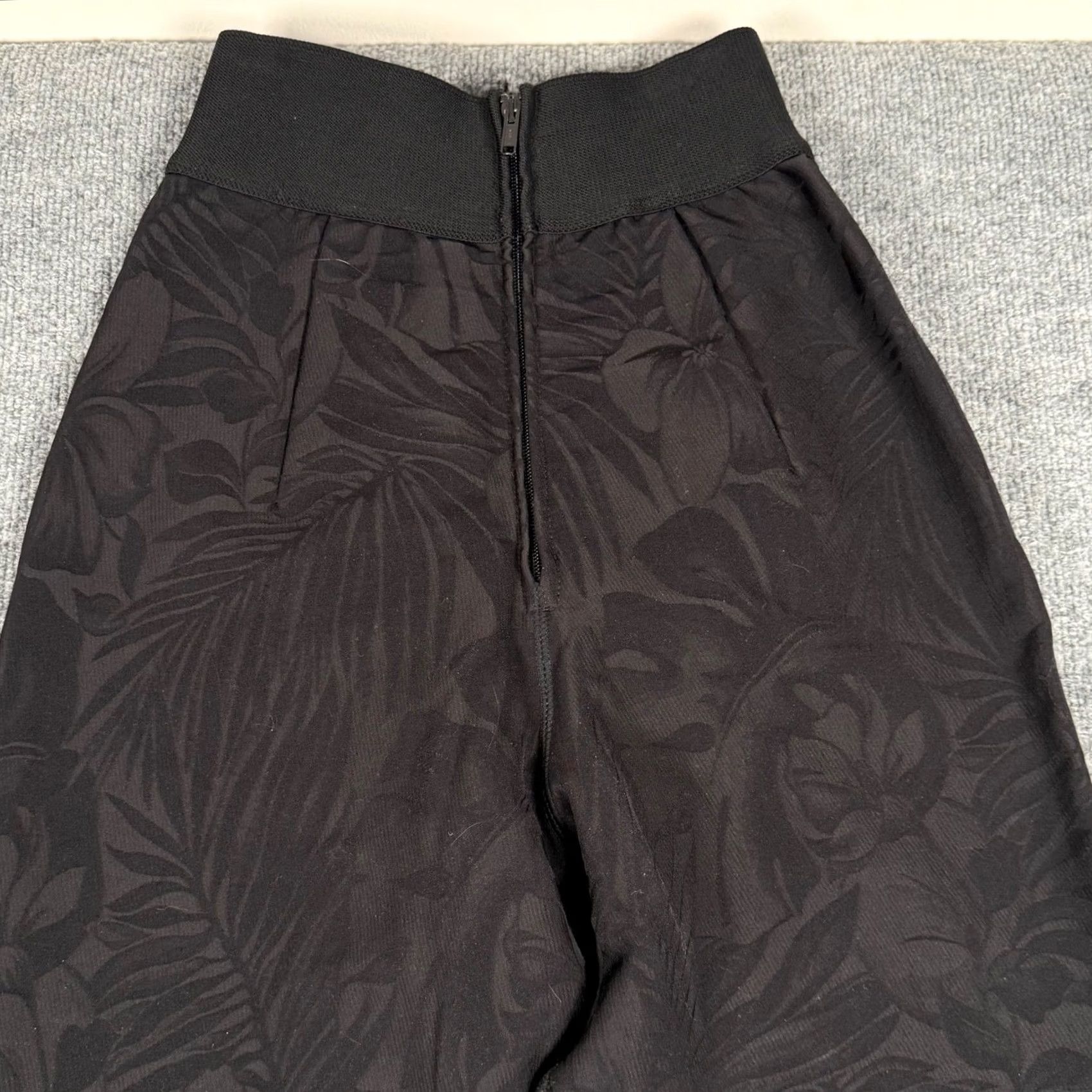 Vintage VINTAGE Hot Chillys Ski Pants Women MEDIUM Black Floral Palm Winter Wool Nylon Stirrup Retro 80s 90s Skiing Snowboarding Athletic Size 32" / US 10 / IT 46 - 5 Thumbnail