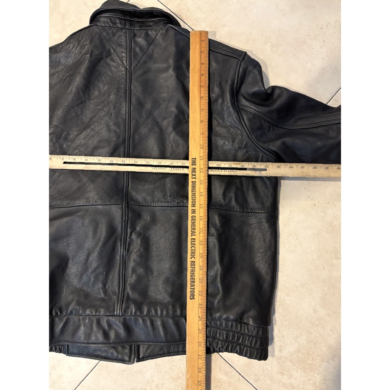 Tommy Hilfiger VINTAGE Tommy Hilfiger Genuine Leather Jacket Mens XL Black Full Zip Bomber Lined Coat Size US XL / EU 56 / 4 - 7 Thumbnail