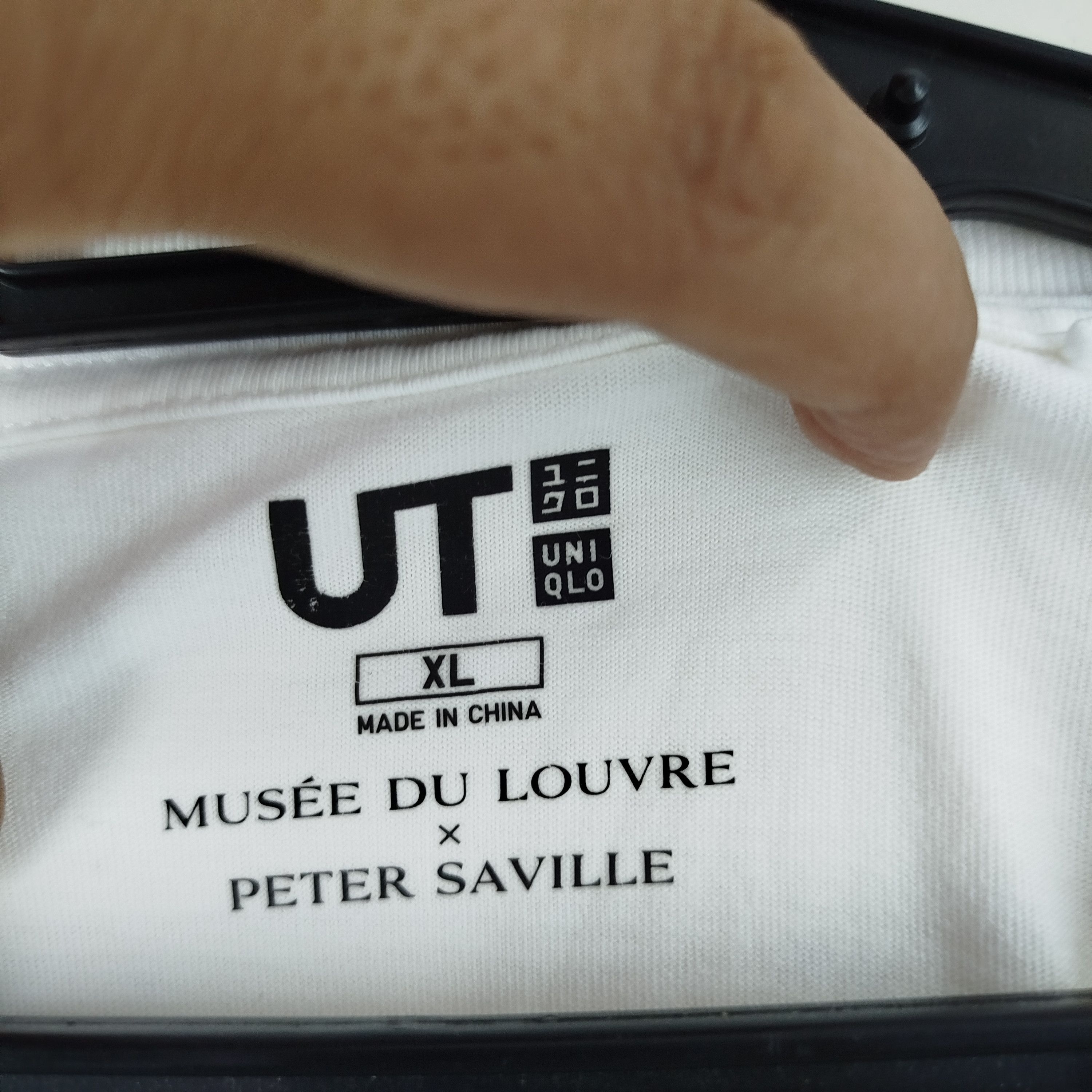 Designer × Uniqlo Uniqlo Musee Du Louvre Peter Saville 07 Backhit Cool Design Size US L / EU 52-54 / 3 - 10 Thumbnail