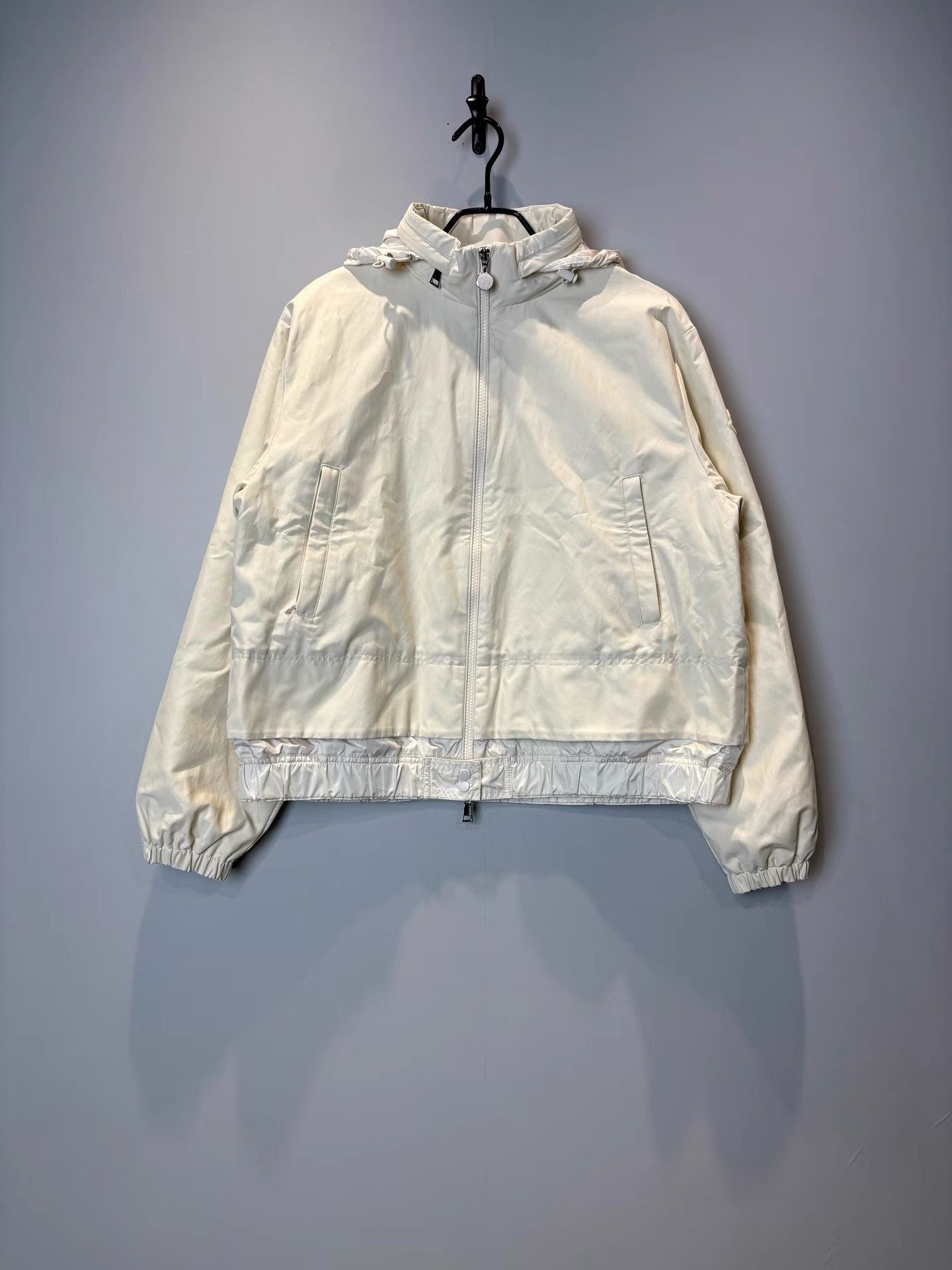 Moncler Moncler 2025 New Janze Logo Loose Short Down Jacket K36 Size US M / EU 48-50 / 2 - 1 Thumbnail