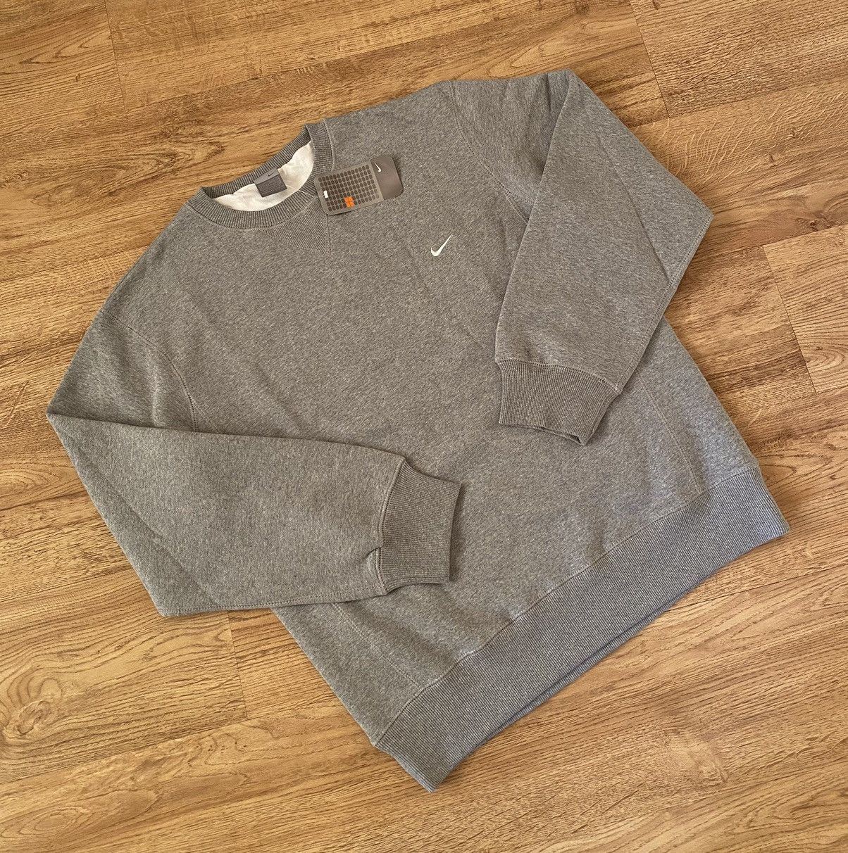 Nike Nike Sweatshirt New x Vintage Size US L / EU 52-54 / 3 - 1 Thumbnail
