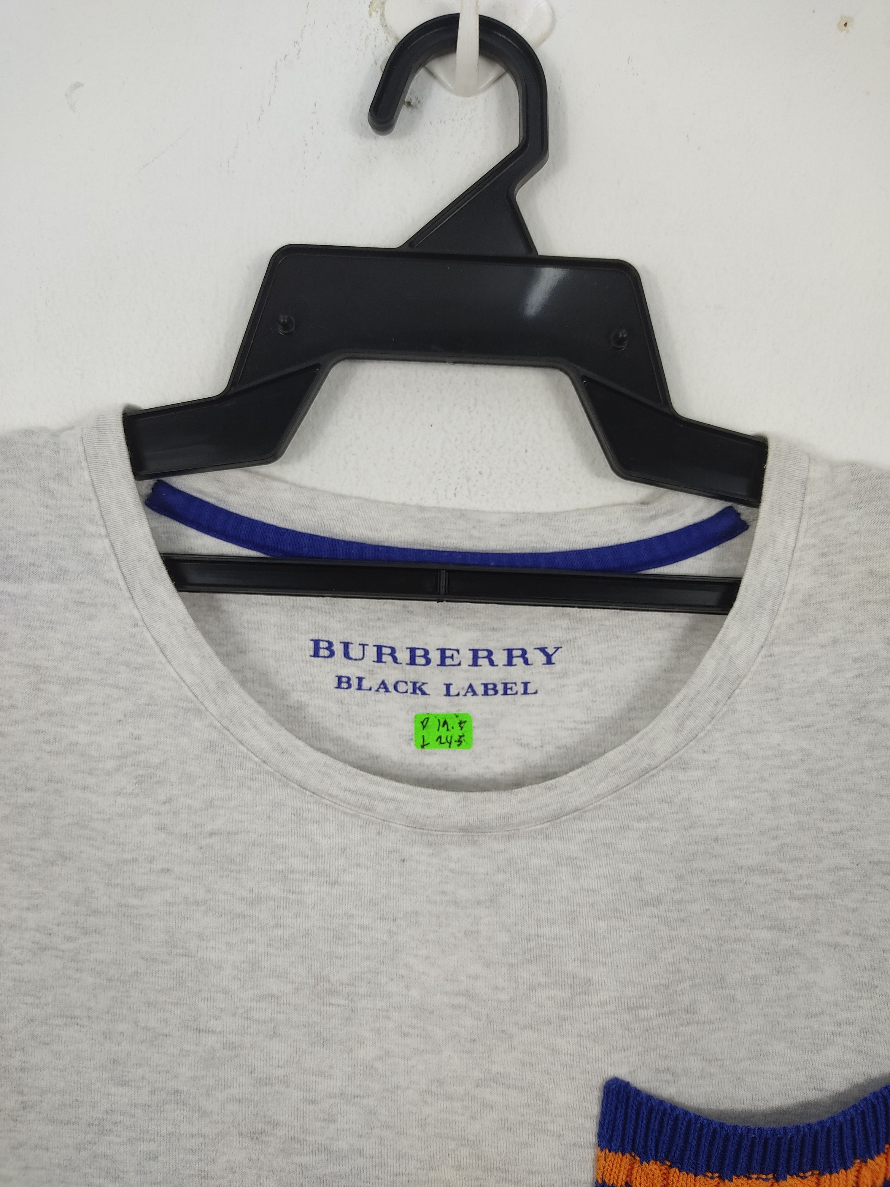 Burberry Vintage Y2K Burberry Black Label Single Pocket T-Shirt Size US S / EU 44-46 / 1 - 6 Thumbnail