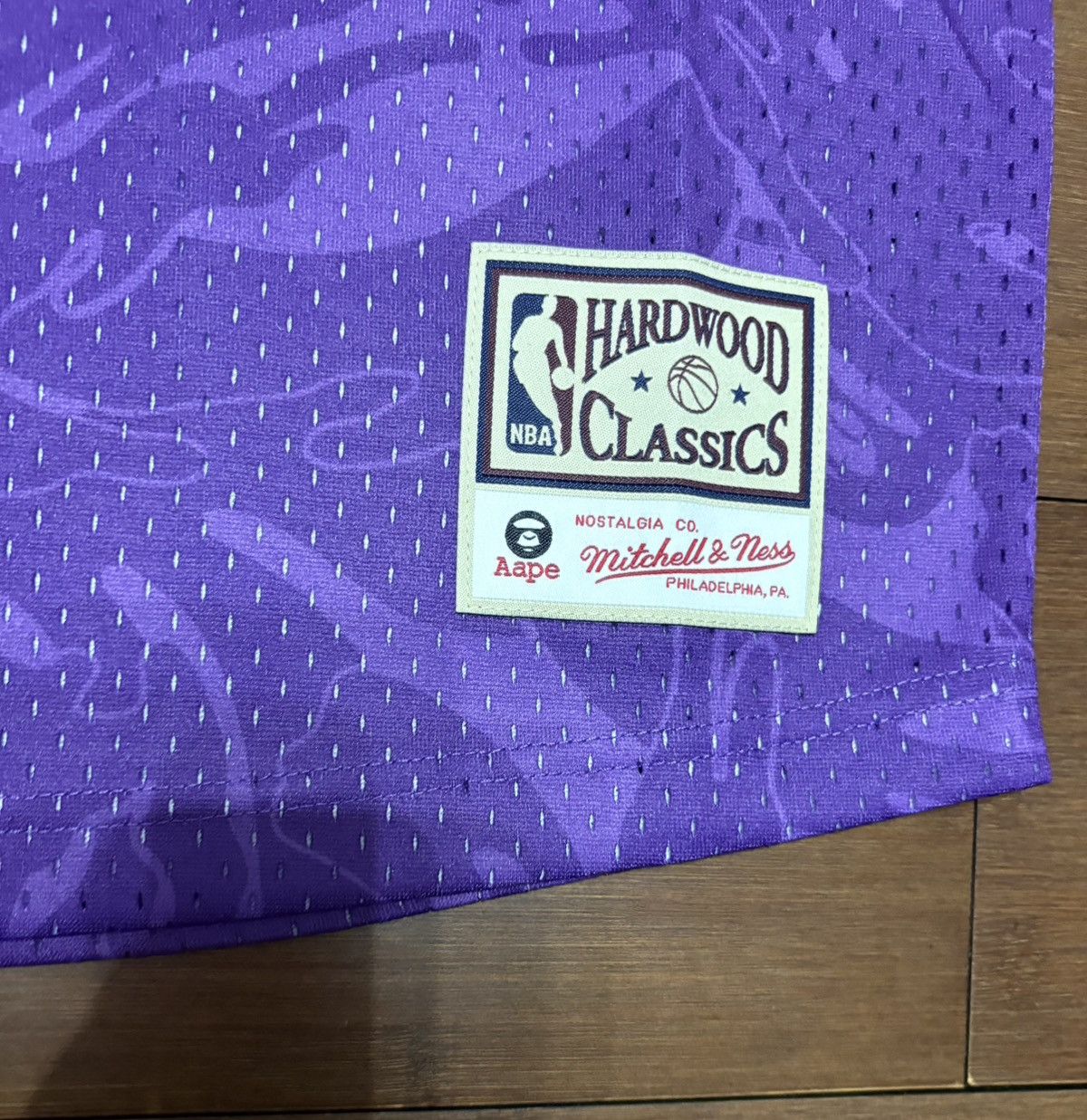 Bape × Mitchell & Ness × NBA Aape Toronto Raptors NBA Jersey Size US XL / EU 56 / 4 - 5 Thumbnail