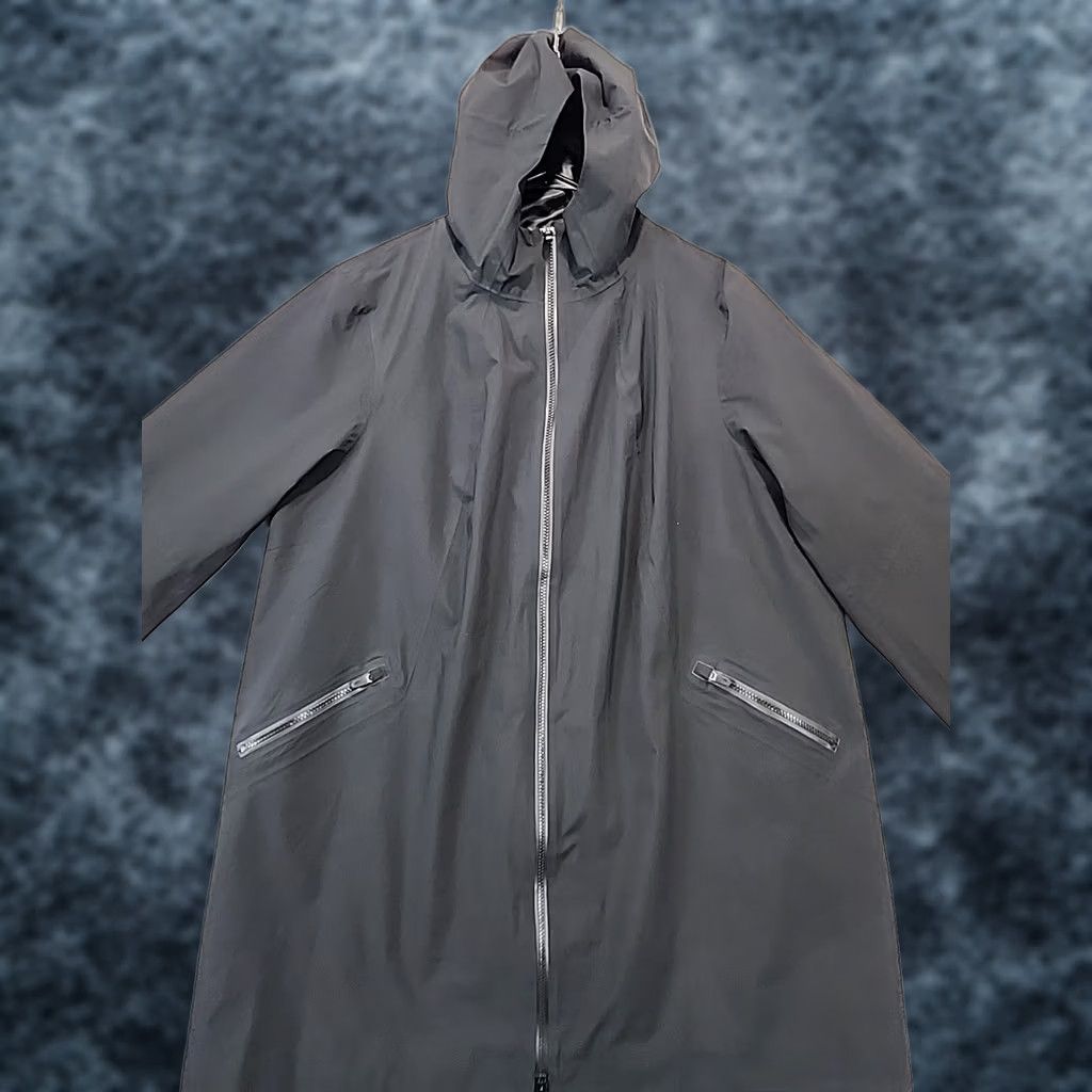 Lands' End Lands' End Womens Plus Size 1X Black Water Resistant Outdoor Hooded Jacket F25040 Size XL / US 12-14 / IT 48-50 - 1 Thumbnail