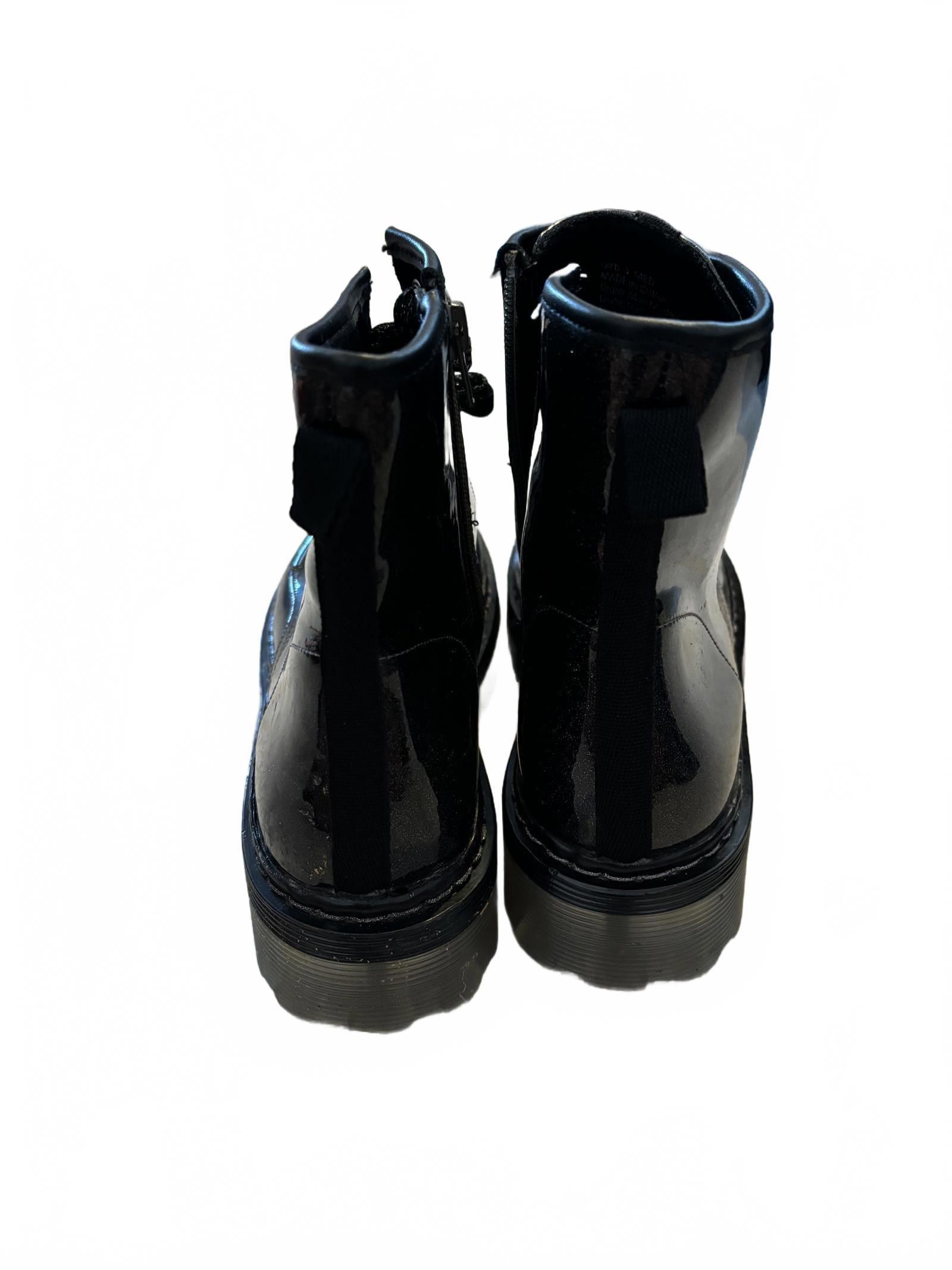 Steve Madden NWOT Steve Madden Black Glitter Chunky Combat Boots 5 Size US 5 / IT 35 - 4 Thumbnail