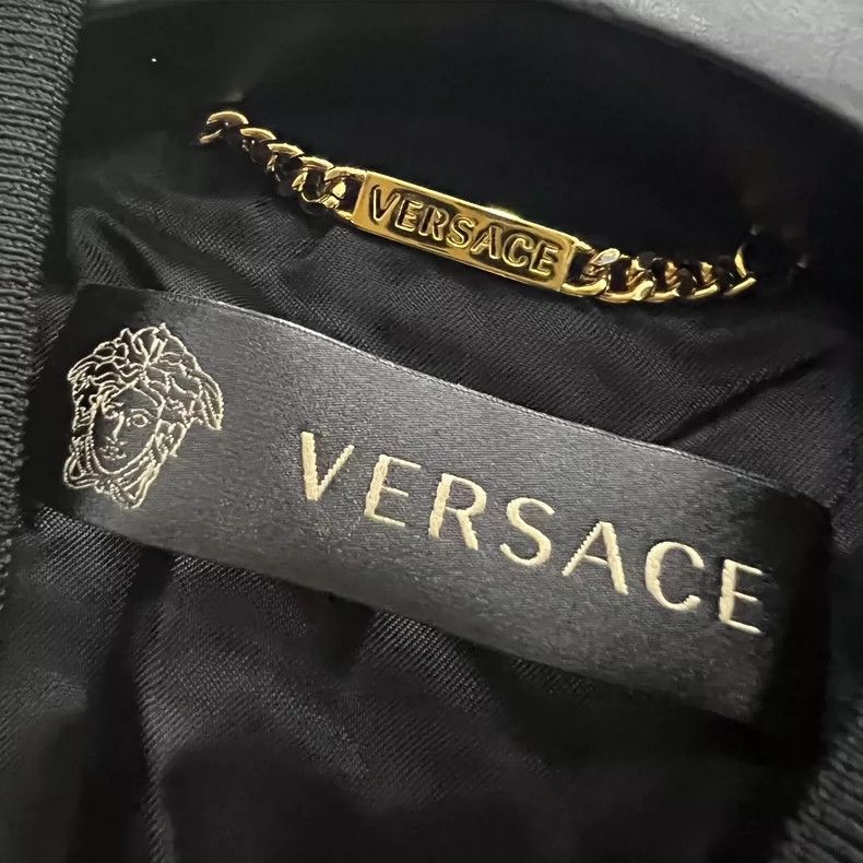 Versace Versace The rhinestone pattern is printed all over the jac Size US S / EU 44-46 / 1 - 5 Thumbnail