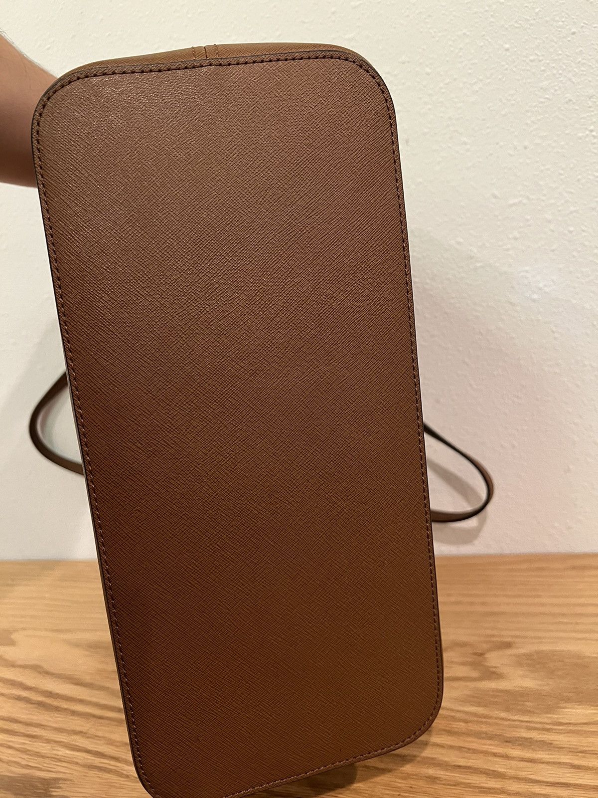 Michael Kors Michael Kors Carryall Brown Leather Shoulder Tote Bag Size ONE SIZE - 7 Thumbnail
