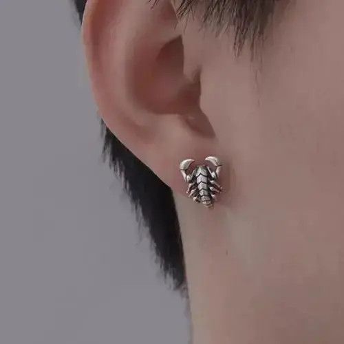Jewelry Scorpion Stud Earrings Trendy Size ONE SIZE - 2 Thumbnail
