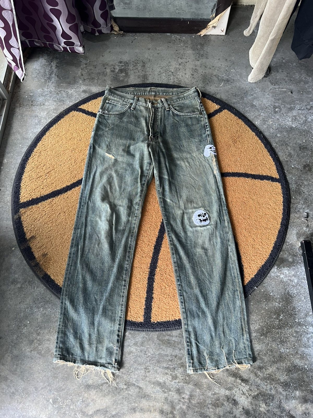 Wrangler 🔥Vintage Wrangler Skulls Patches Distressed Denim Size US 30 / EU 46 - 1 Thumbnail