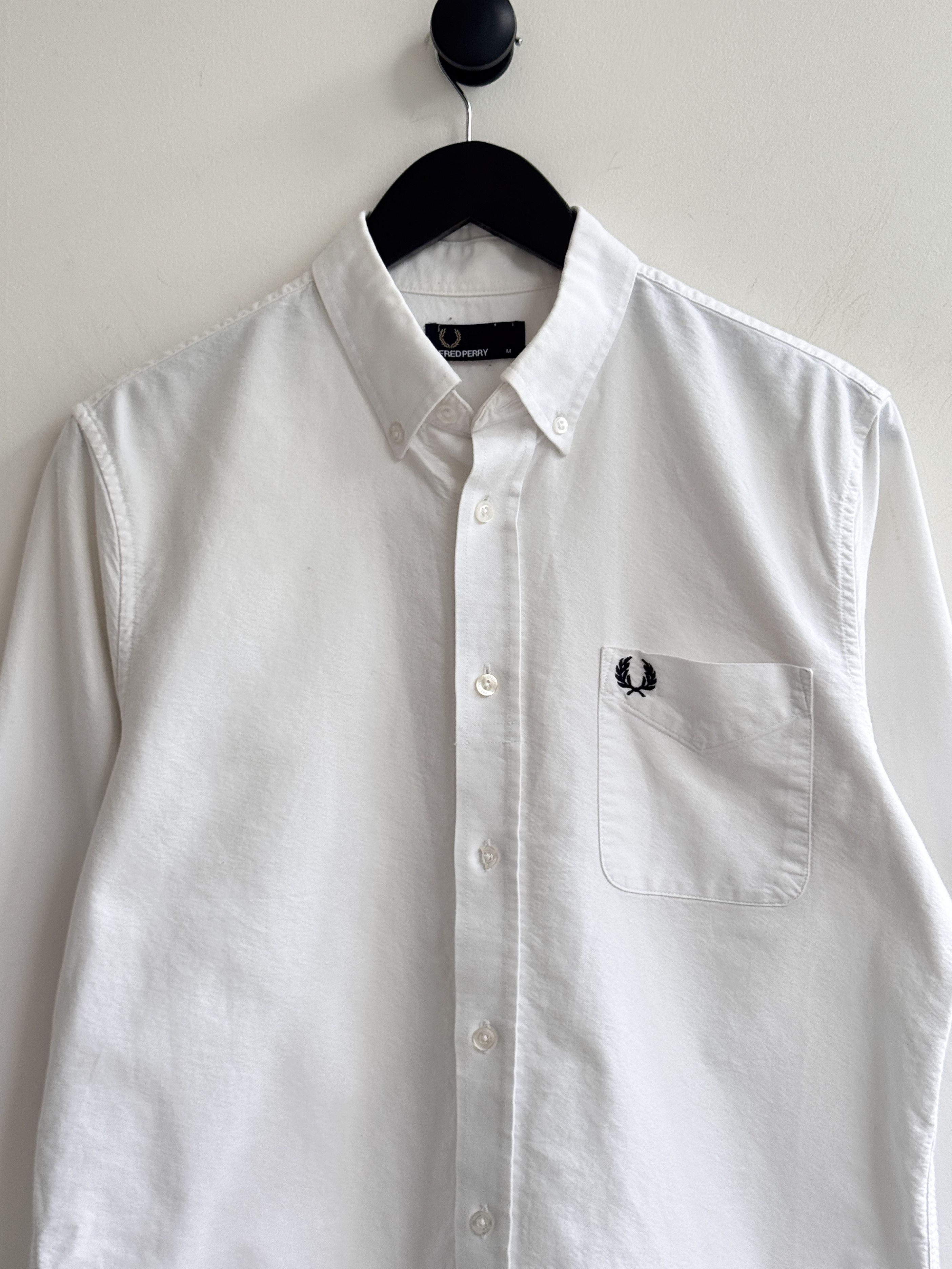 Fred Perry Fred Perry White Shirt Size US M / EU 48-50 / 2 - 2 Thumbnail