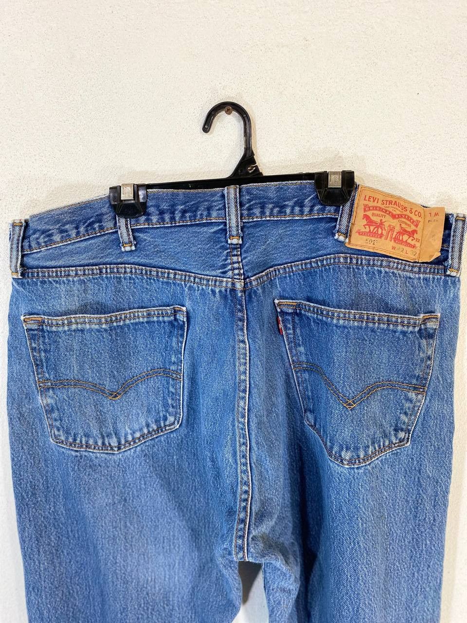 Levi's levis 501 lightwash denim nice design Size US 41 - 2 Thumbnail