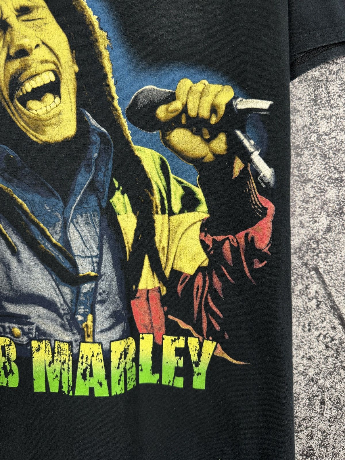 Band Tees Men’s Bob Marley T-Shirt Vintage Music Rap Hip-Hop Tee Sz L Size US L / EU 52-54 / 3 - 8 Thumbnail