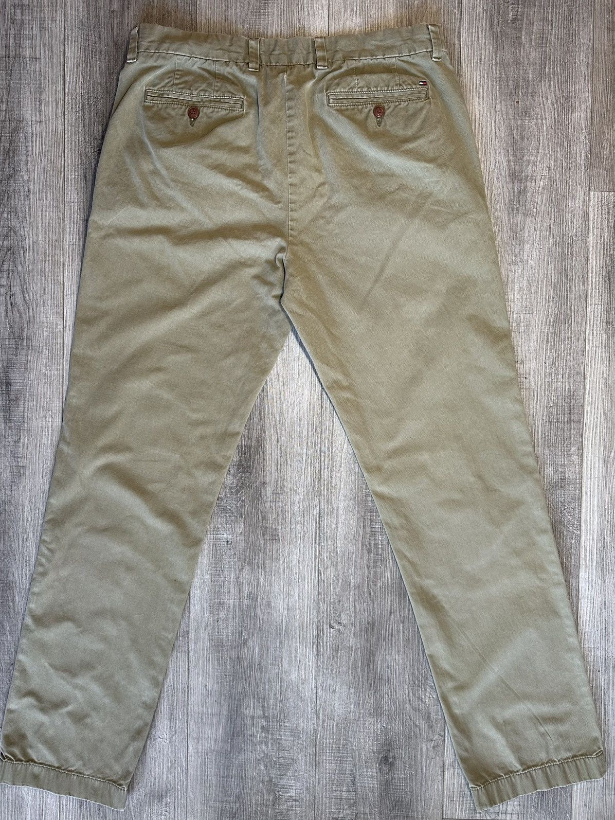 Designer × Tommy Hilfiger Tommy Hilfiger Khaki Chino Pants W34 I32 Size US 34 / EU 50 - 2 Thumbnail