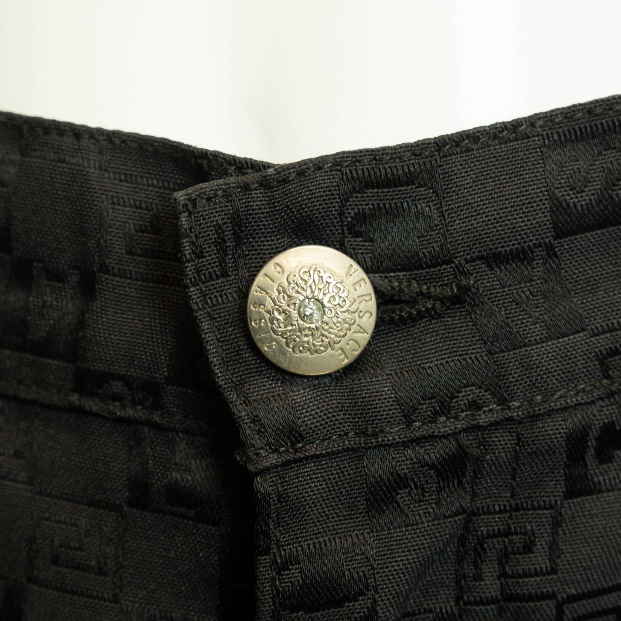Versace VERSACE Classic V2 Monogram Black Trousers Pants Vintage 90s Size 30" / US 8 / IT 44 - 3 Thumbnail
