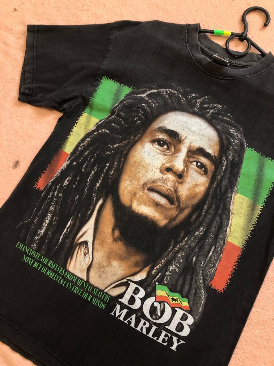 Bob Marley Vintage Men's T-Shirt Bob Marley Big Crazy Print Y2K Size M Size US M / EU 48-50 / 2 - 4 Thumbnail