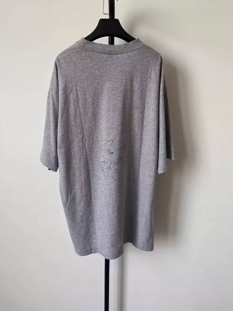 Balenciaga Balenciaga Crew Neck Short Sleeve T-Shirt with Heart Detai Size US M / EU 48-50 / 2 - 2 Thumbnail