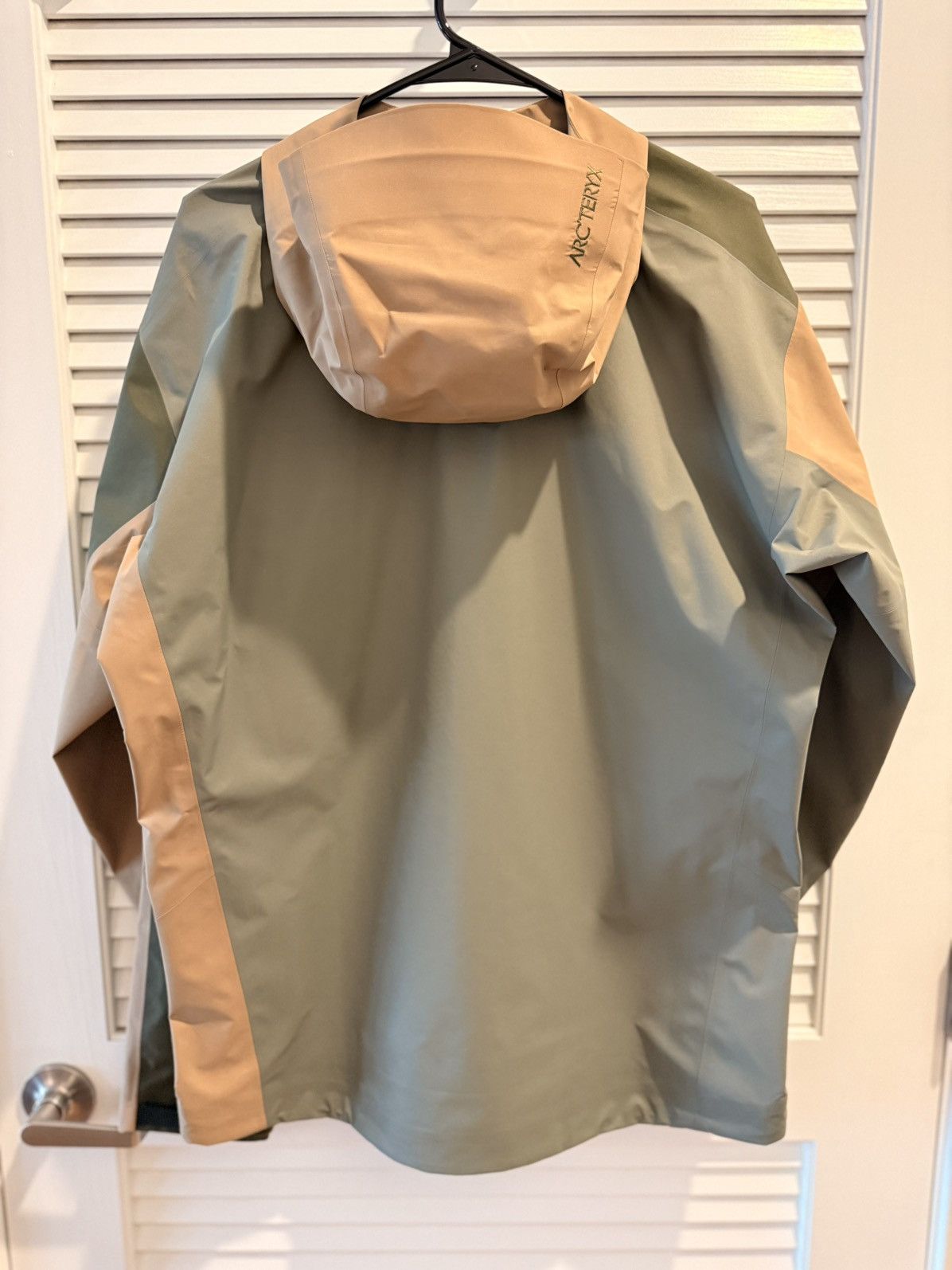 Arc'teryx Arcteryx Beta Jacket - Forage / Tatsu / Canvas Size US M / EU 48-50 / 2 - 2 Thumbnail