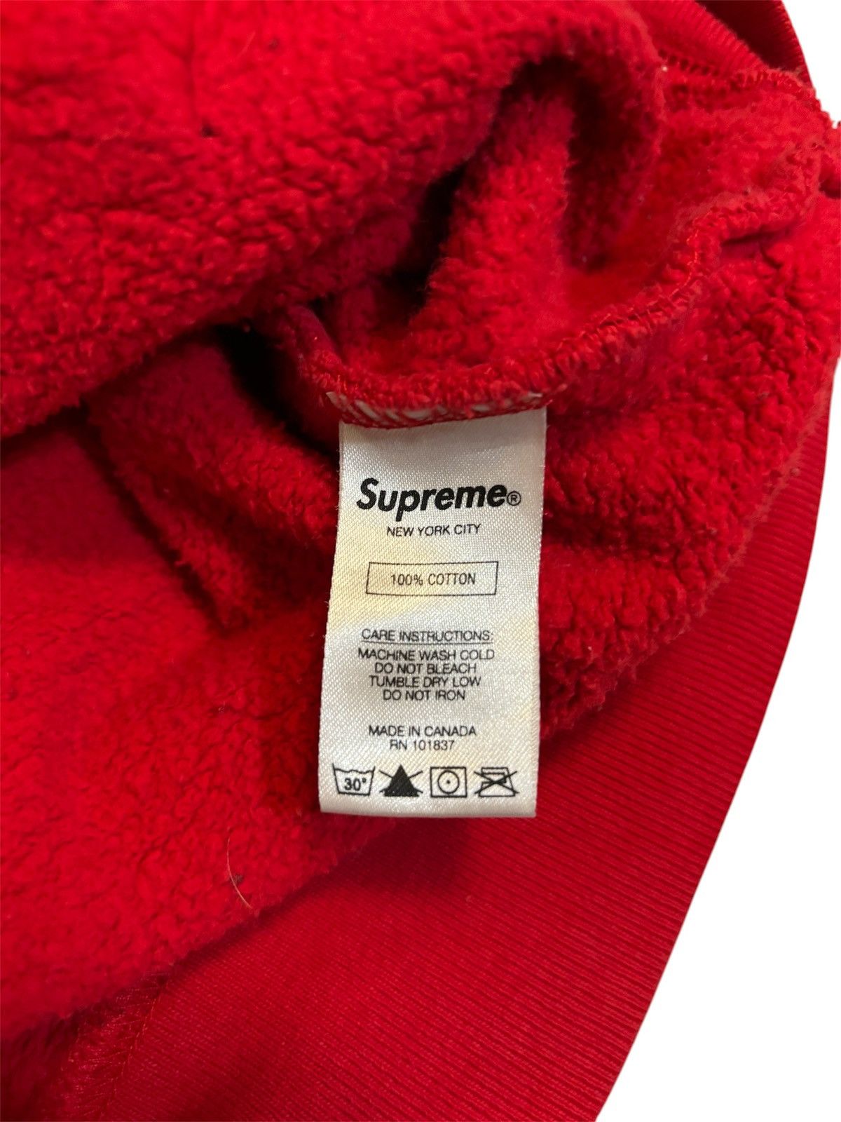 Supreme Supreme Red Black Sleeve Logo Hoodie Size US M / EU 48-50 / 2 - 7 Thumbnail