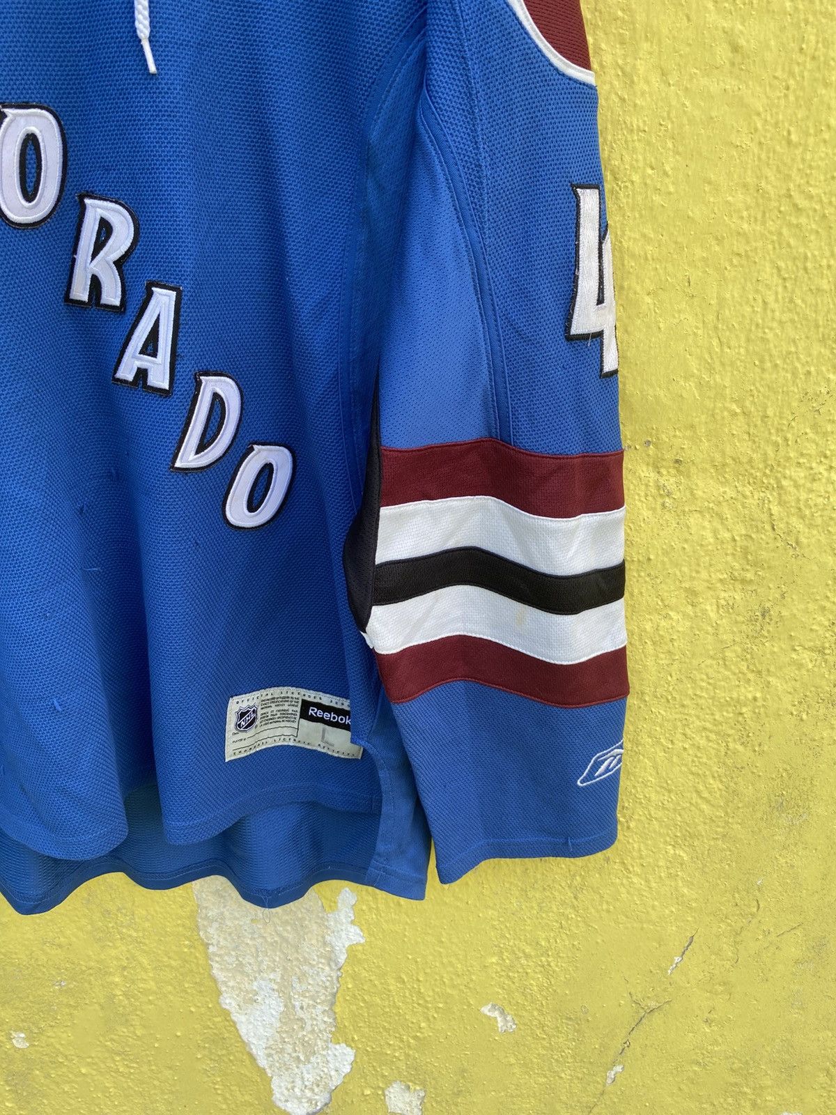 NHL × Reebok COLORADO AVALANCHE REEBOK JERSEY SIZE LARGE NHL Size US L / EU 52-54 / 3 - 6 Thumbnail