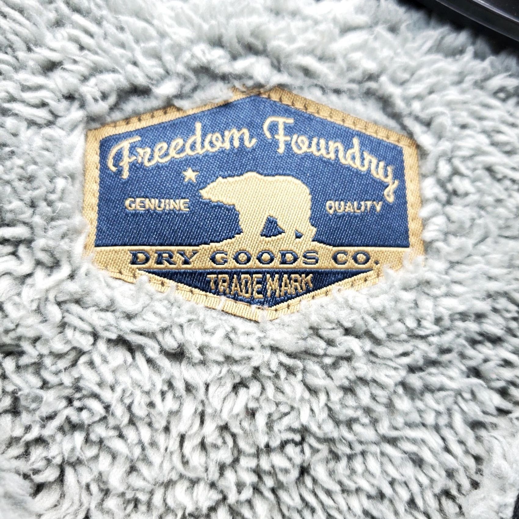Vintage Freedom Foundry Shacket Mens Plaid Sherpa Lined Collared Button Front EUC Size US M / EU 48-50 / 2 - 6 Thumbnail