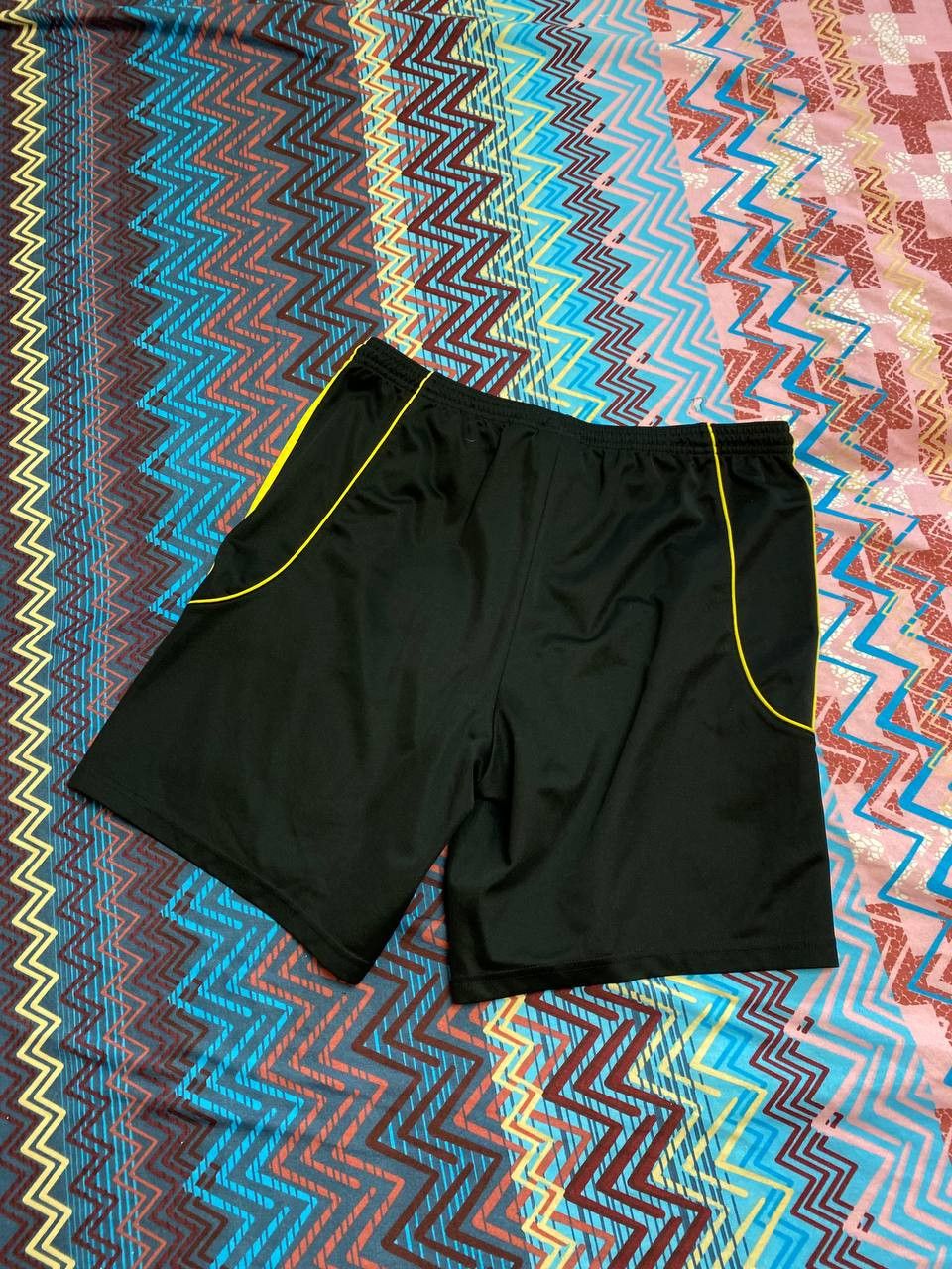 Adidas shorts black streetwear Vintage Y2K ADIDAS logo Size US 32 / EU 48 - 8 Thumbnail
