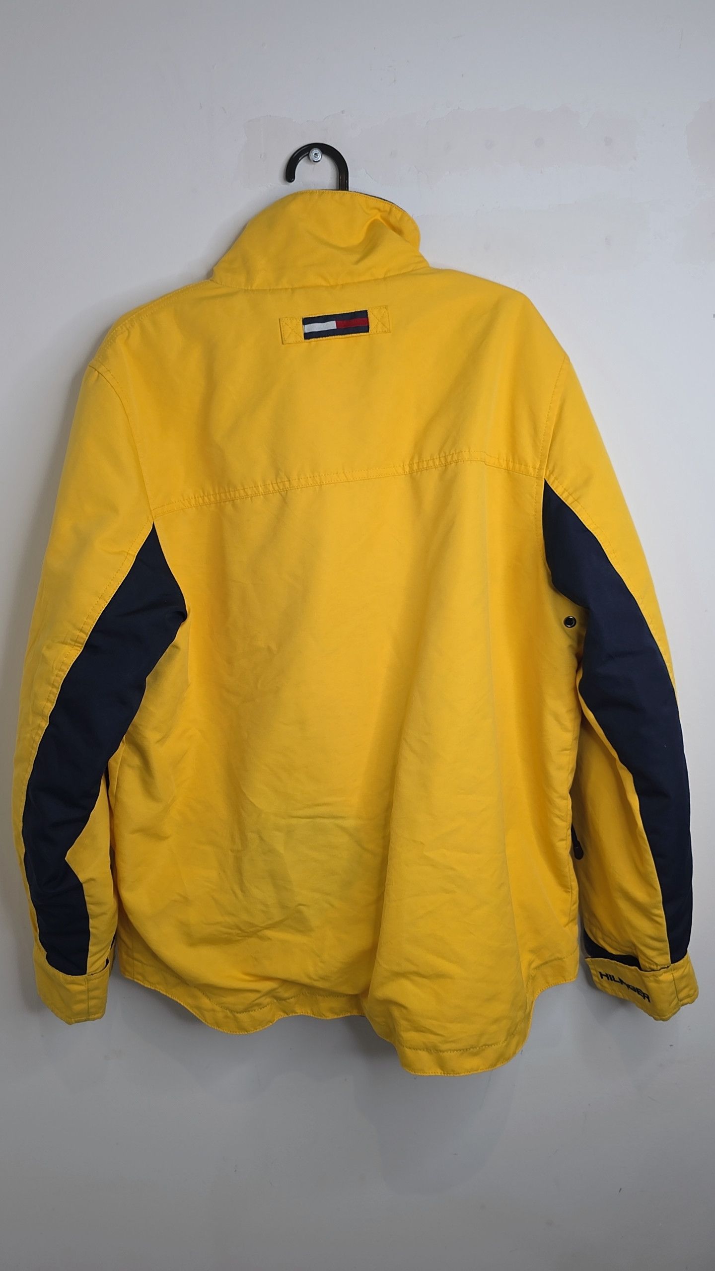 Tommy Hilfiger Vintage Tommy Hilfiger Sailing Jacket Yellow Navy Flag 90s Size US M / EU 48-50 / 2 - 2 Thumbnail