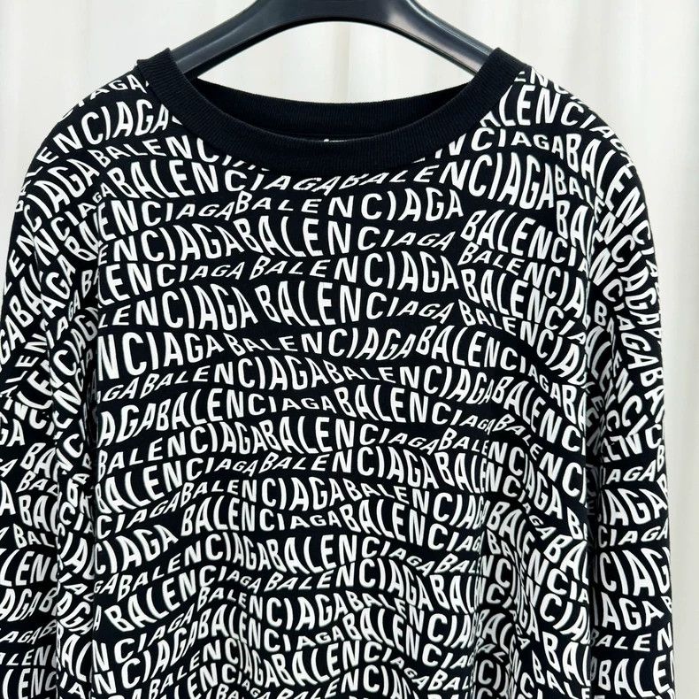 Balenciaga Balenciaga Bullet screen full print long sleeve Size US S / EU 44-46 / 1 - 3 Thumbnail