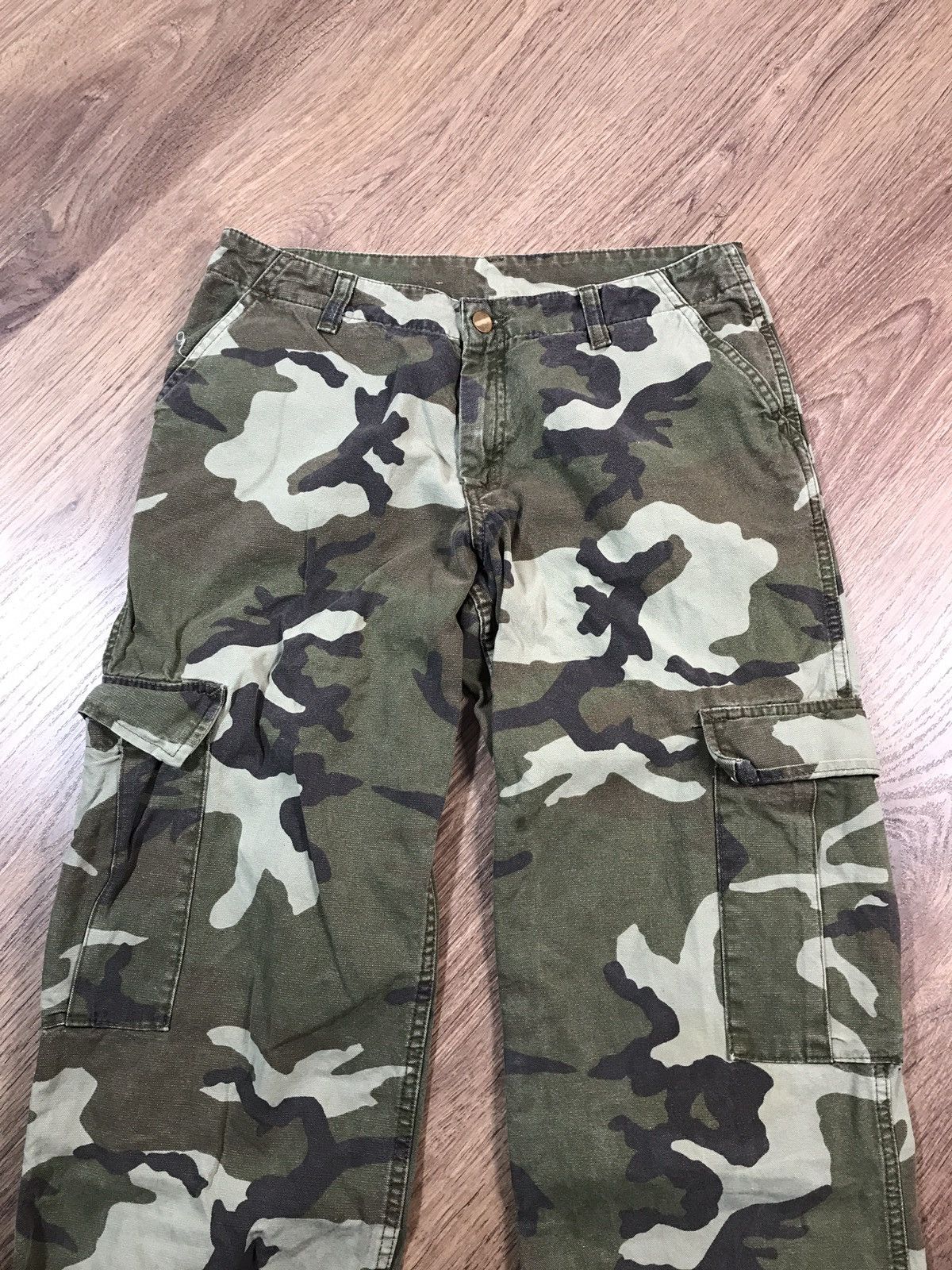 Carhartt Vintage Carhartt W Cargo Camo Pants Size US 28 / EU 44 - 4 Thumbnail