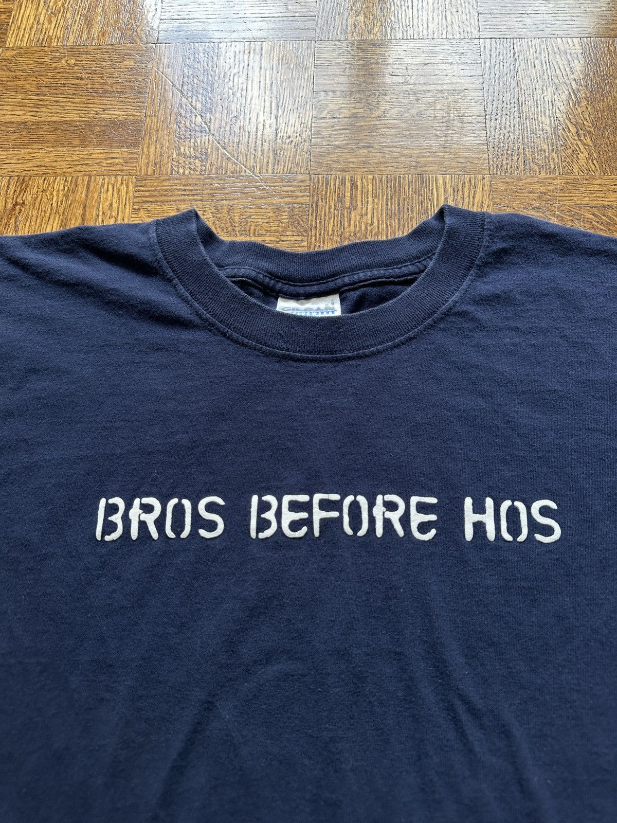 Japanese Brand Vintage 90s Bros Before Hoes Statement Funny Graphic Tee Size US XL / EU 56 / 4 - 4 Thumbnail
