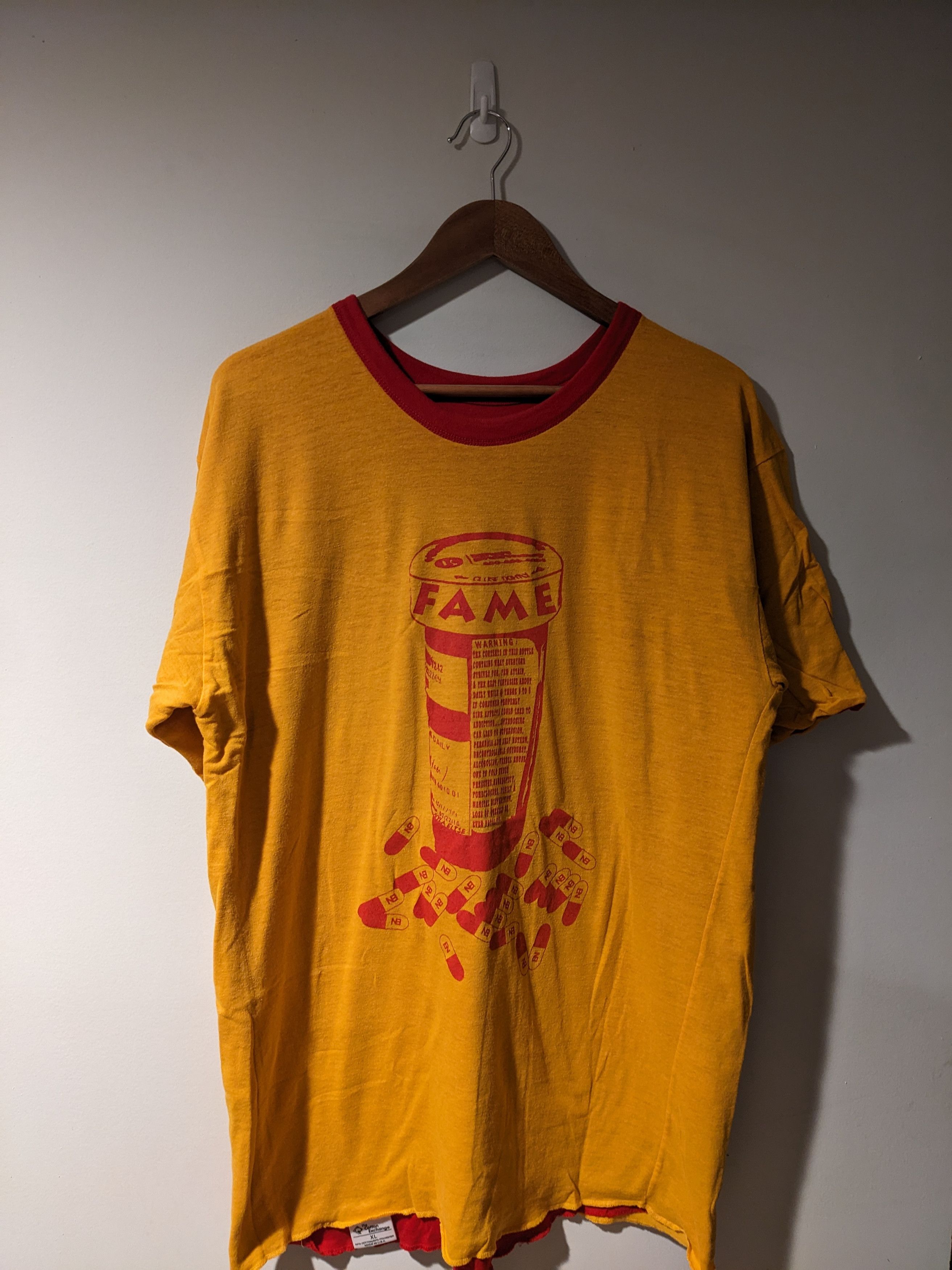 Vintage Vintage 90s Fame Pills Bottle Yellow X-Large T-Shirt Size US XL / EU 56 / 4 - 1 Thumbnail