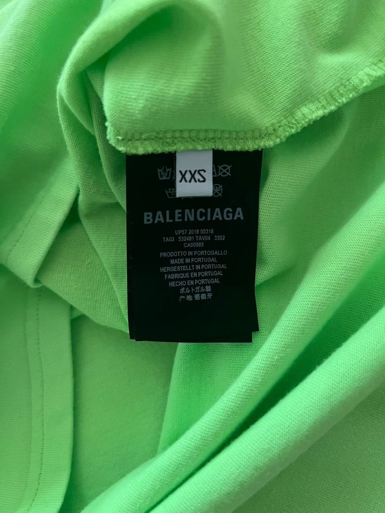 Balenciaga Balenciaga Fluorescent green short-sleeved T-shirt XXS Size US XXS / EU 40 - 3 Thumbnail