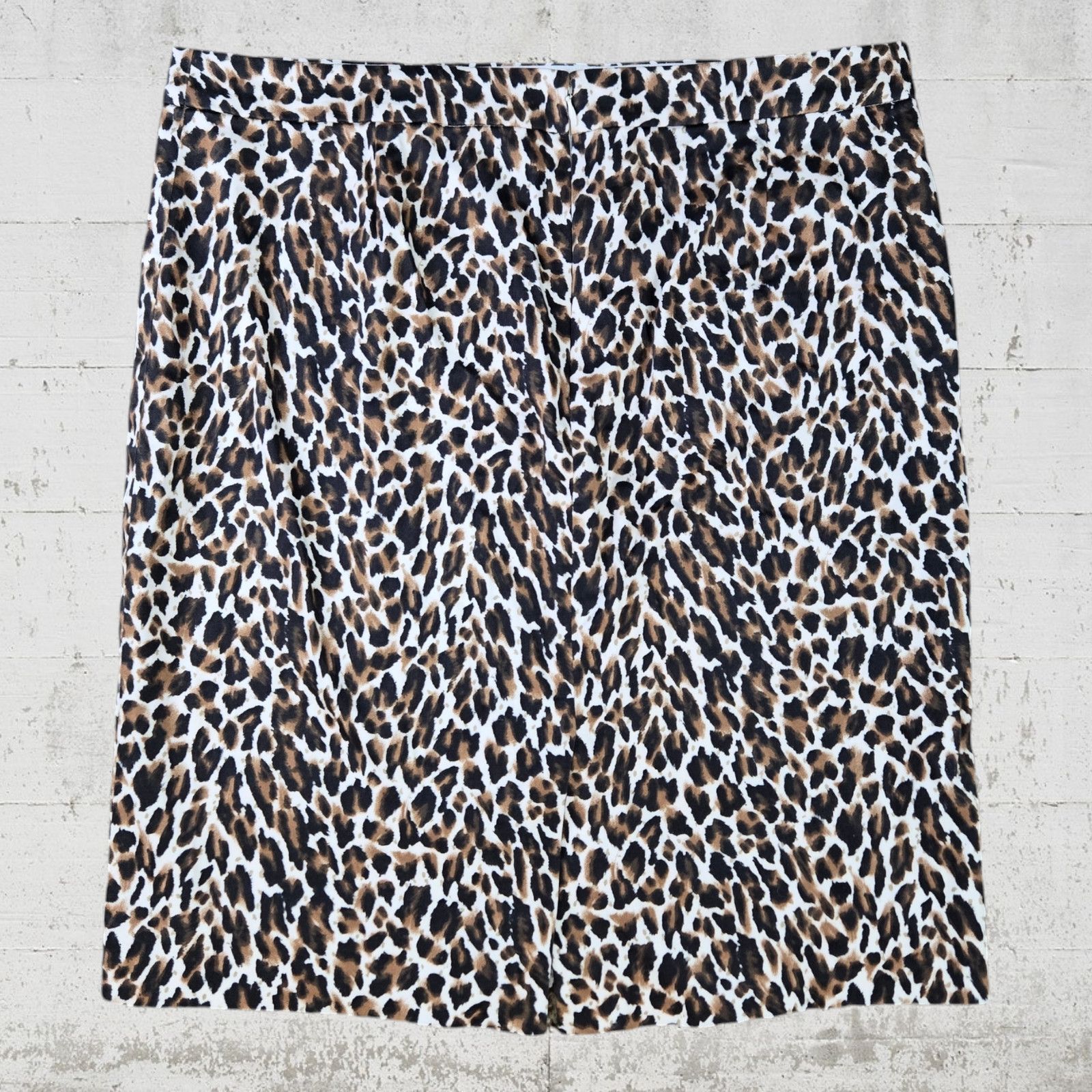 J.Crew J Crew Animal Print Knee Length Pencil Skirt Size 14 Size 36" / US 14 / IT 50 - 2 Thumbnail