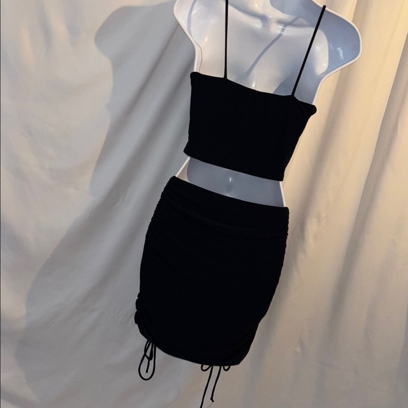 The Unbranded Brand Popular 21 Black Ruched 2 Piece Set Size Medium Size M / US 6-8 / IT 42-44 - 4 Thumbnail