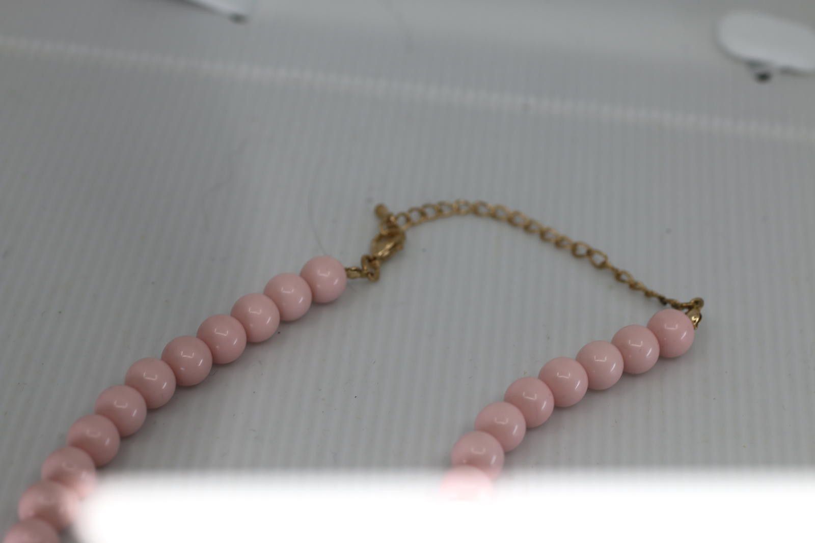 The Unbranded Brand Pink Floral Statement Necklace Gold Tone Rhinestone Flower Size ONE SIZE - 9 Thumbnail