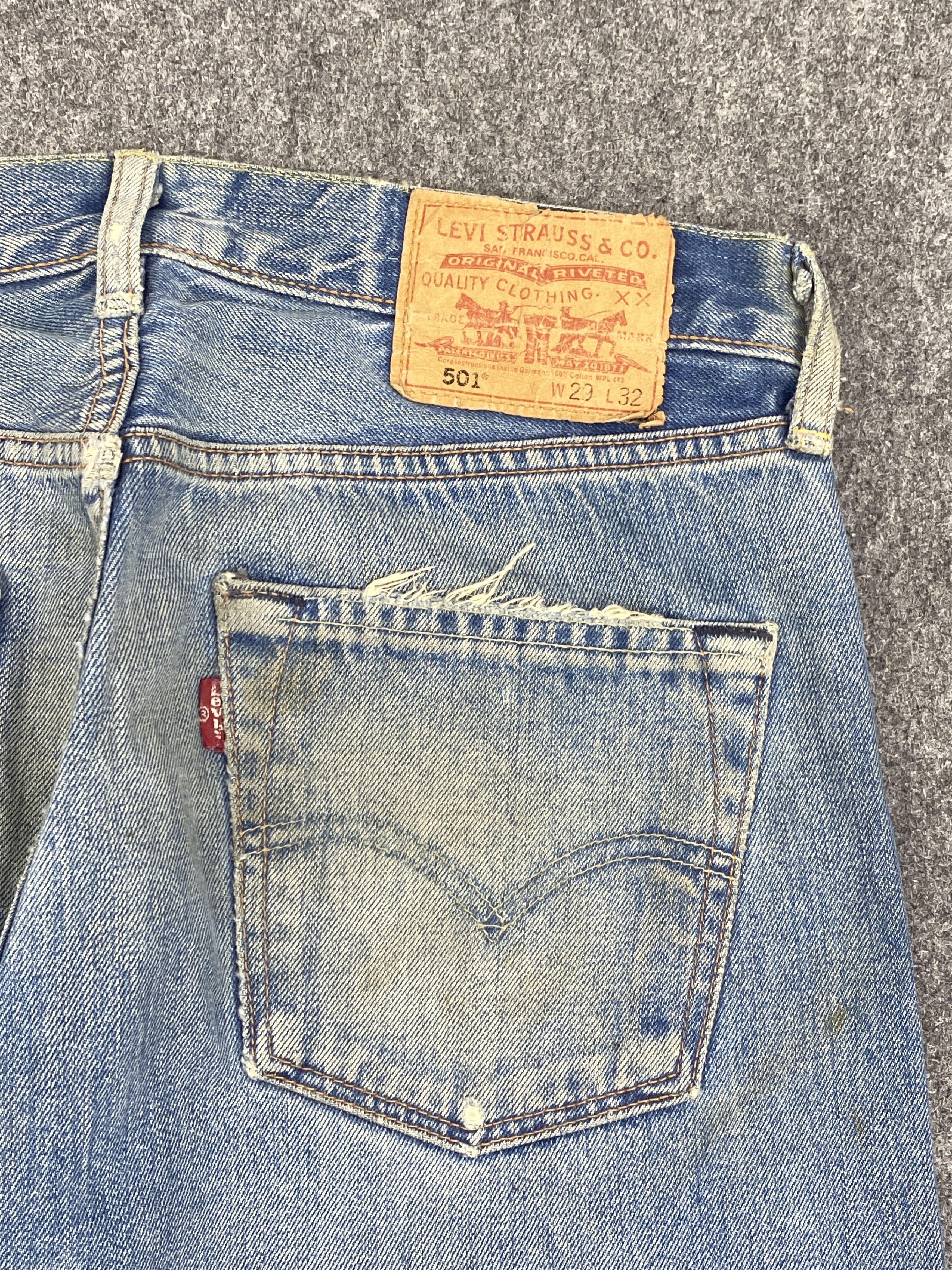 Levi's Vintage Levis 501 Faded Blue Jeans DP2841 Size US 29 - 5 Thumbnail
