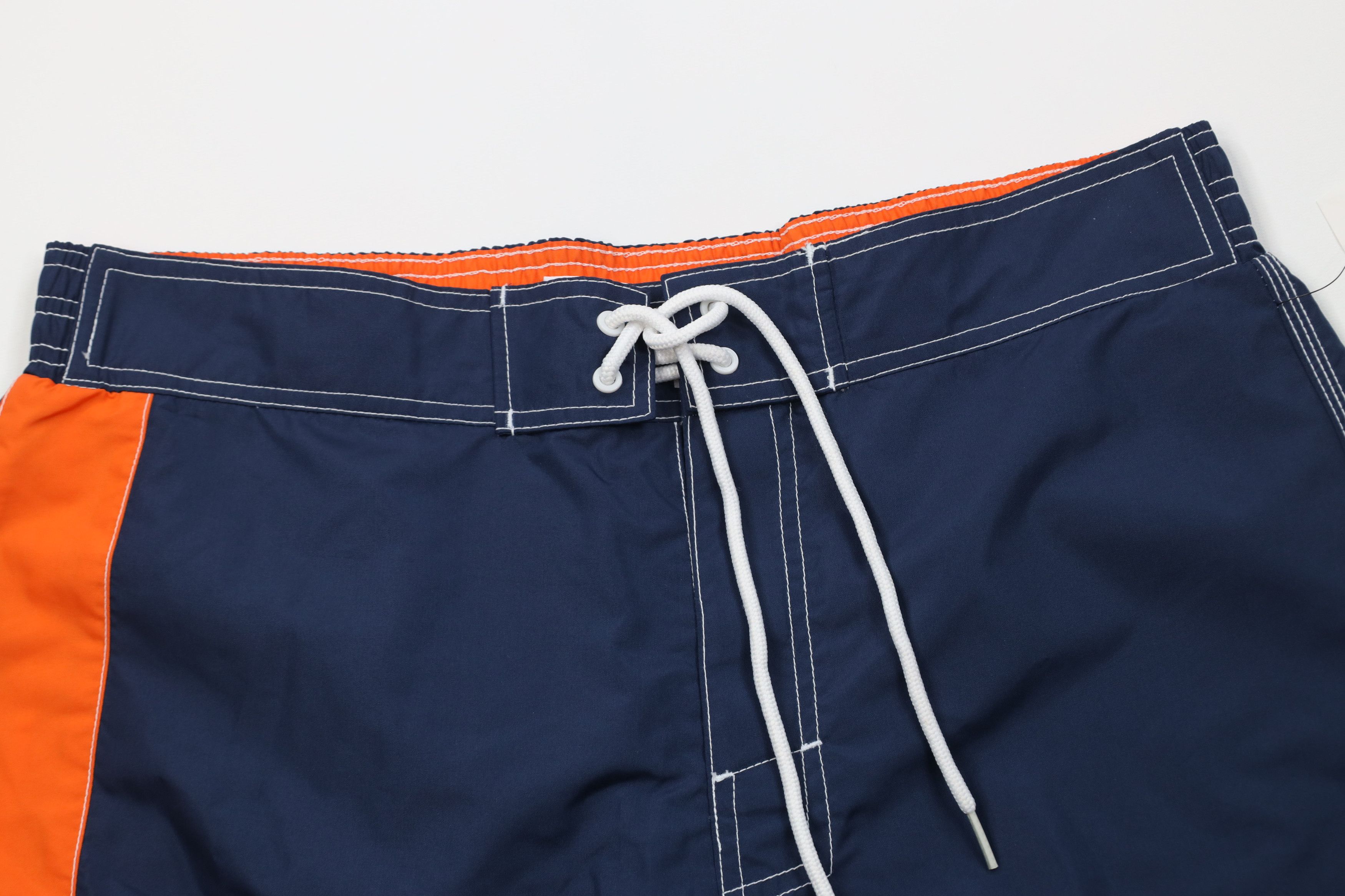 Vintage Deadstock Vintage Y2K Detroit Tigers Baseball Lined Shorts Size US 34 / EU 50 - 2 Thumbnail