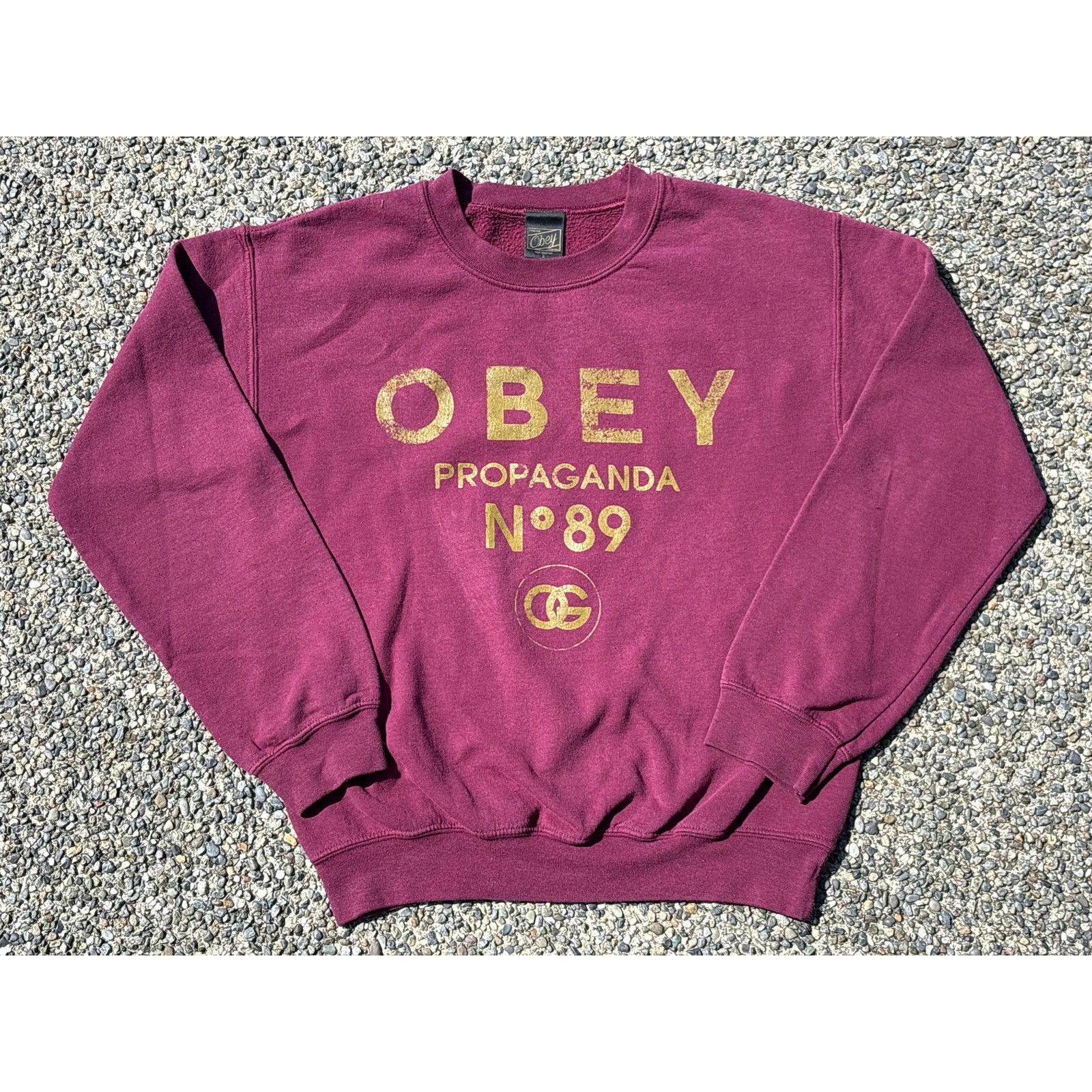 Obey Obey Propaganda No 89 Crewneck maroon logo sweatshirt small Size US S / EU 44-46 / 1 - 1 Thumbnail