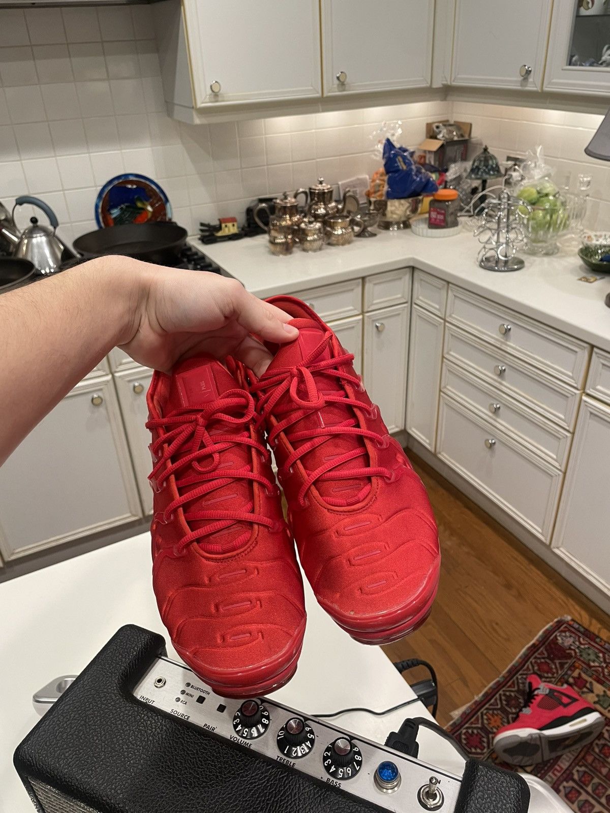 Nike Nike Vapormax Triple Red size 12.5 Size US 12.5 / EU 45-46 - 5 Thumbnail