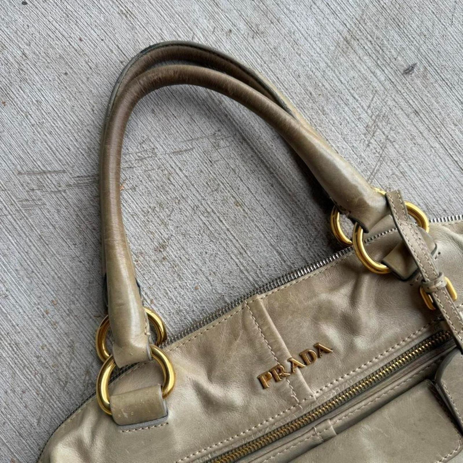 Prada Prada Vitello Shine Tote Handbag Beige y2k Size ONE SIZE - 2 Thumbnail
