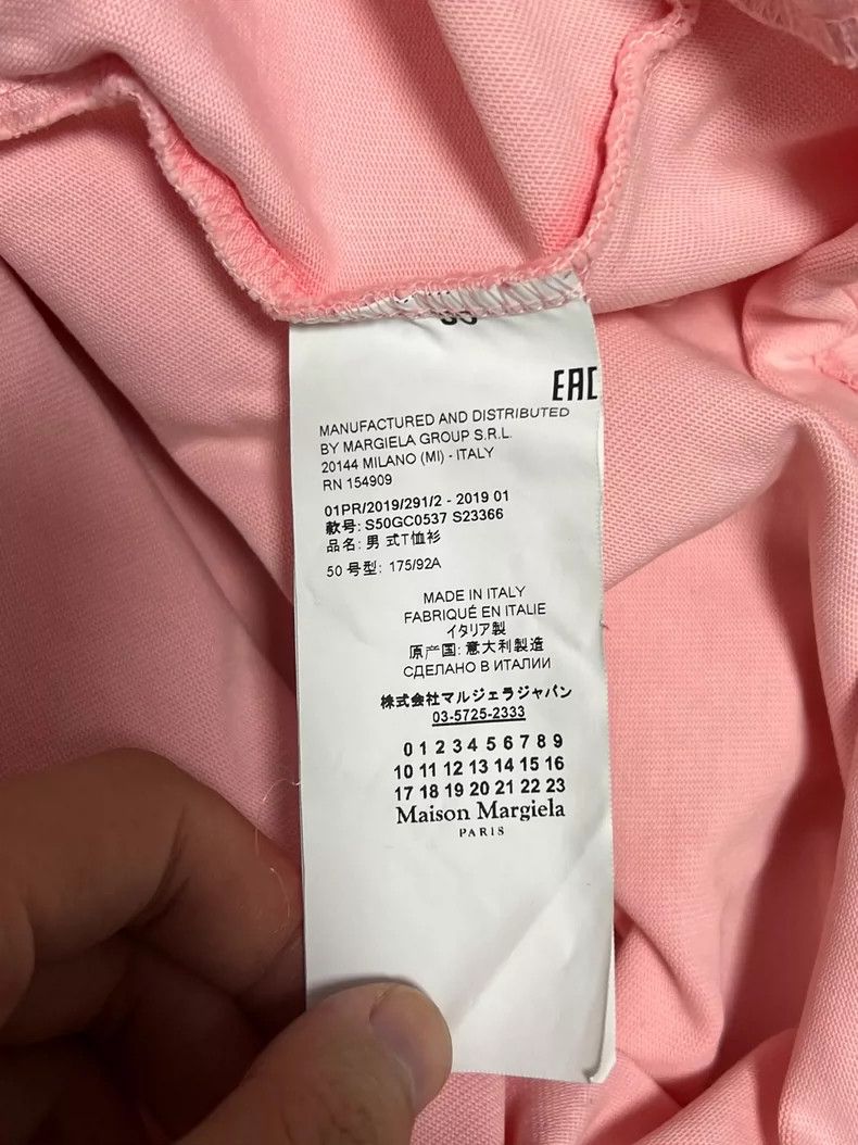 Maison Margiela Maison Margiela Short sleeves with human face Size US M / EU 48-50 / 2 - 4 Thumbnail