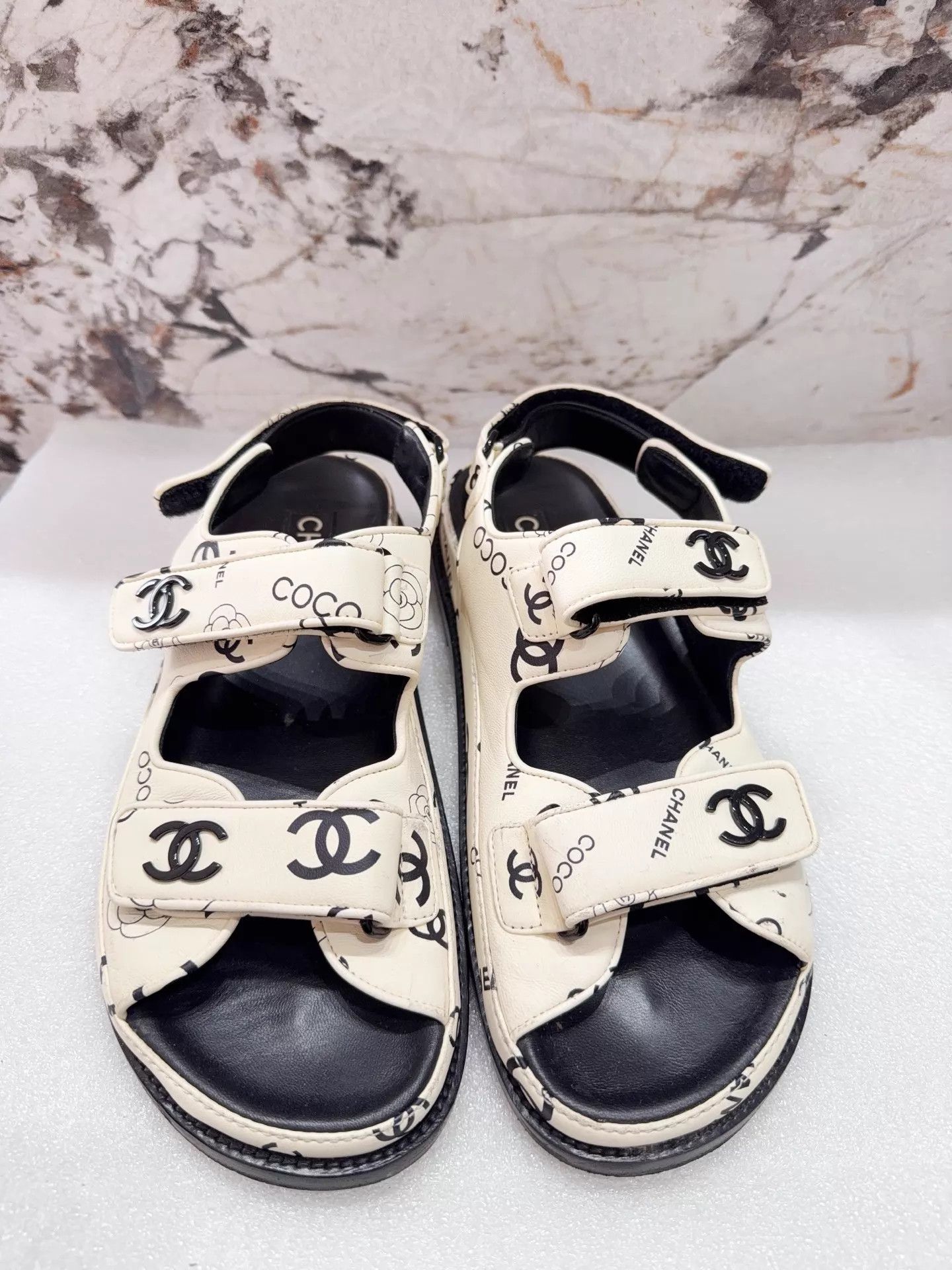Chanel Chanel Graffiti Camellia Sandals 38.5 98 New Size US 8 / IT 38 - 1 Thumbnail