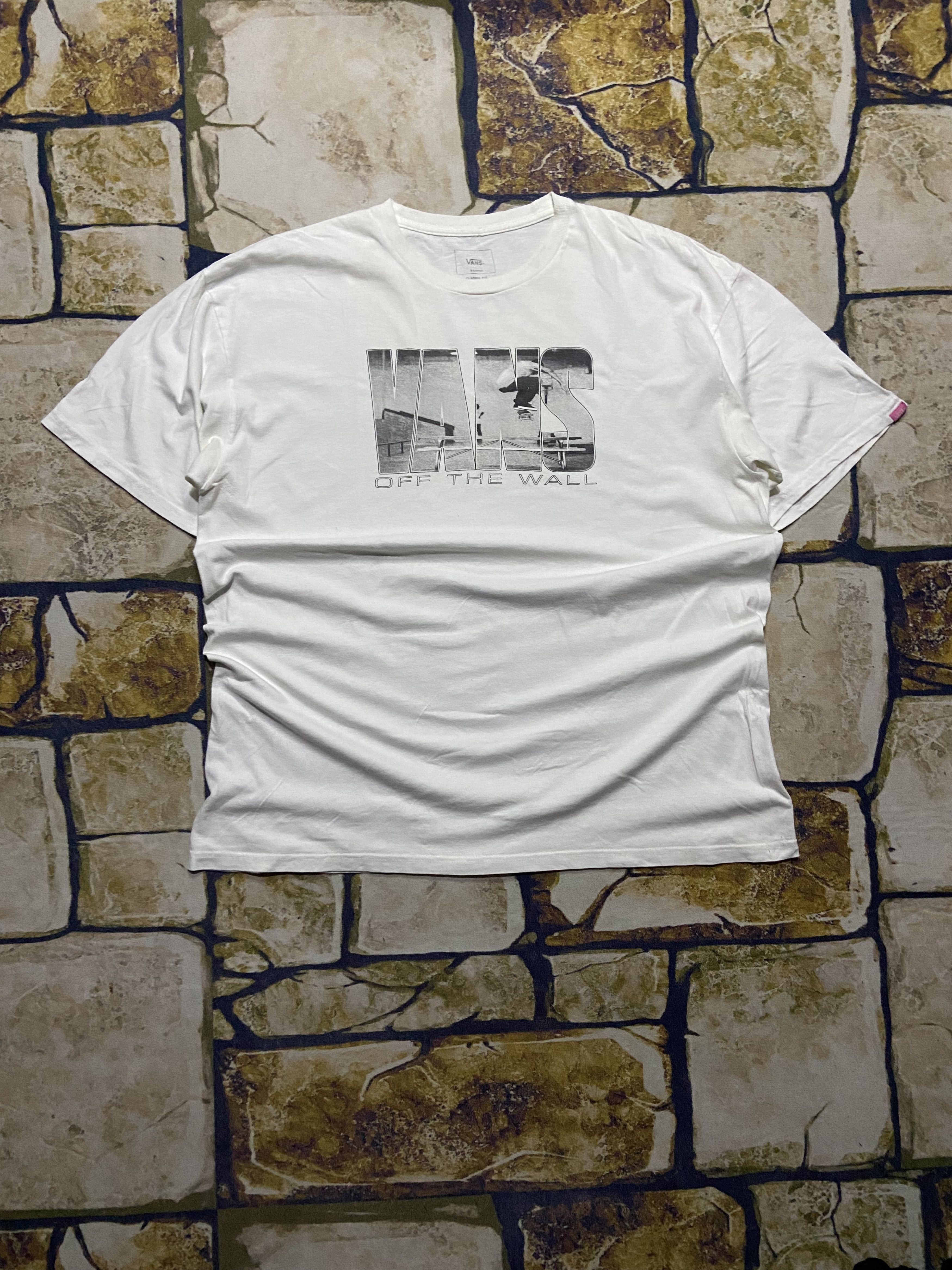 Vans VANS PUSH THROUGH II WHITE T-SHIRT Size US XL / EU 56 / 4 - 1 Thumbnail