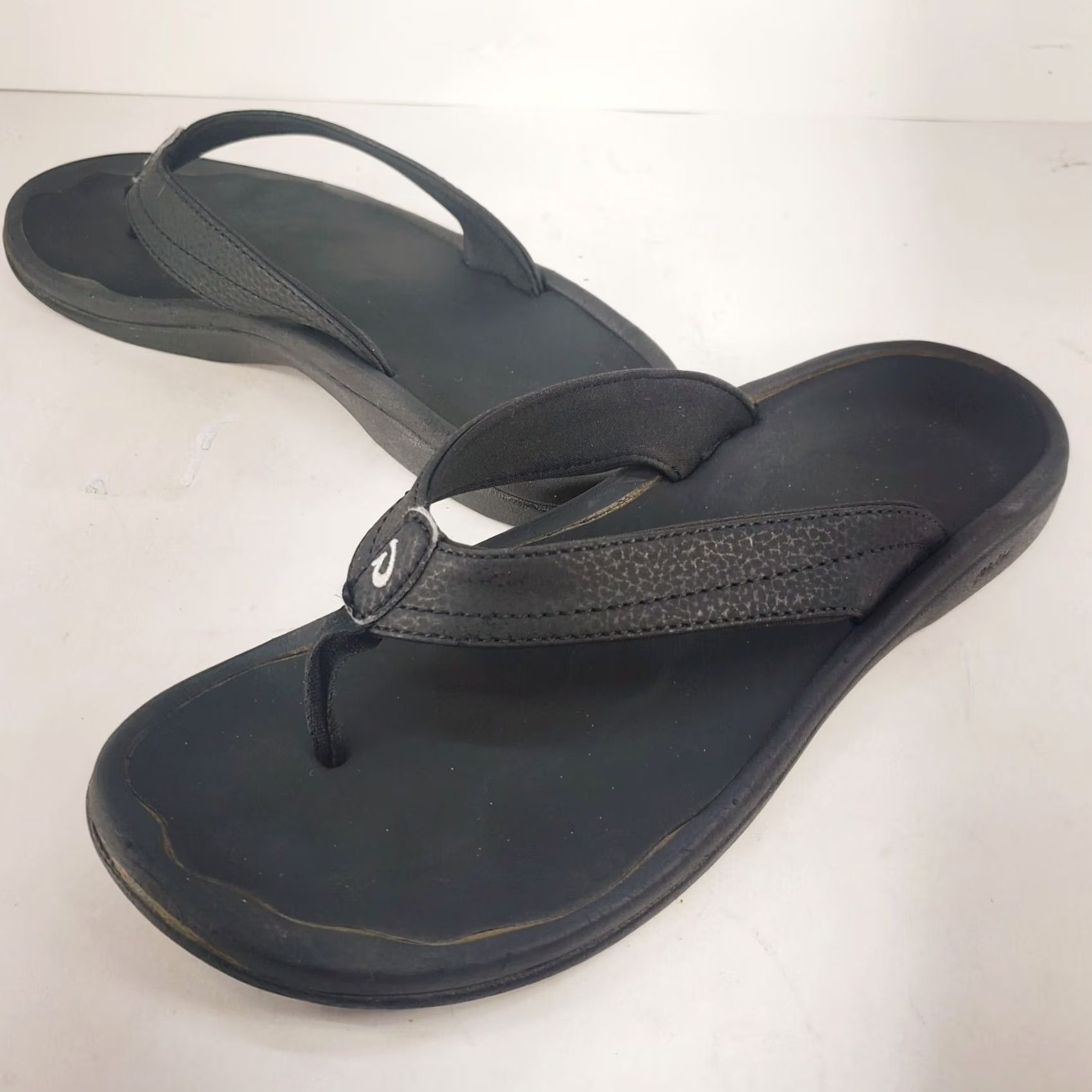 Olukai VINTAGE OluKai Women's Sandal Ohana Thong Flip Flop Black Slip On Casual Beach 8 US 38 EU Women Mens? Size US 8 / IT 38 - 2 Thumbnail
