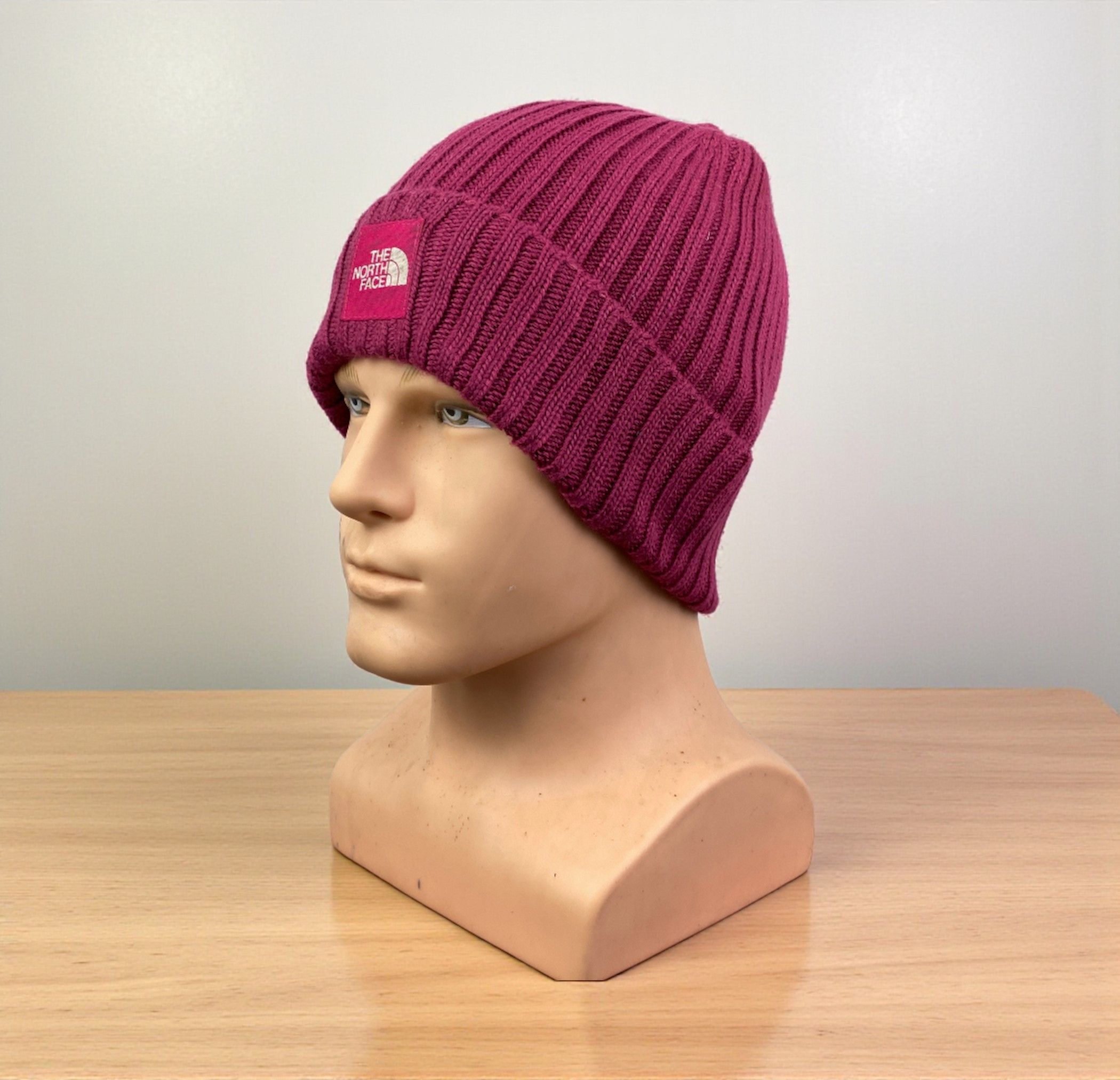 The North Face The North Face Beanie / Snow Cap / Winter Hat BA0084 Size ONE SIZE - 1 Thumbnail