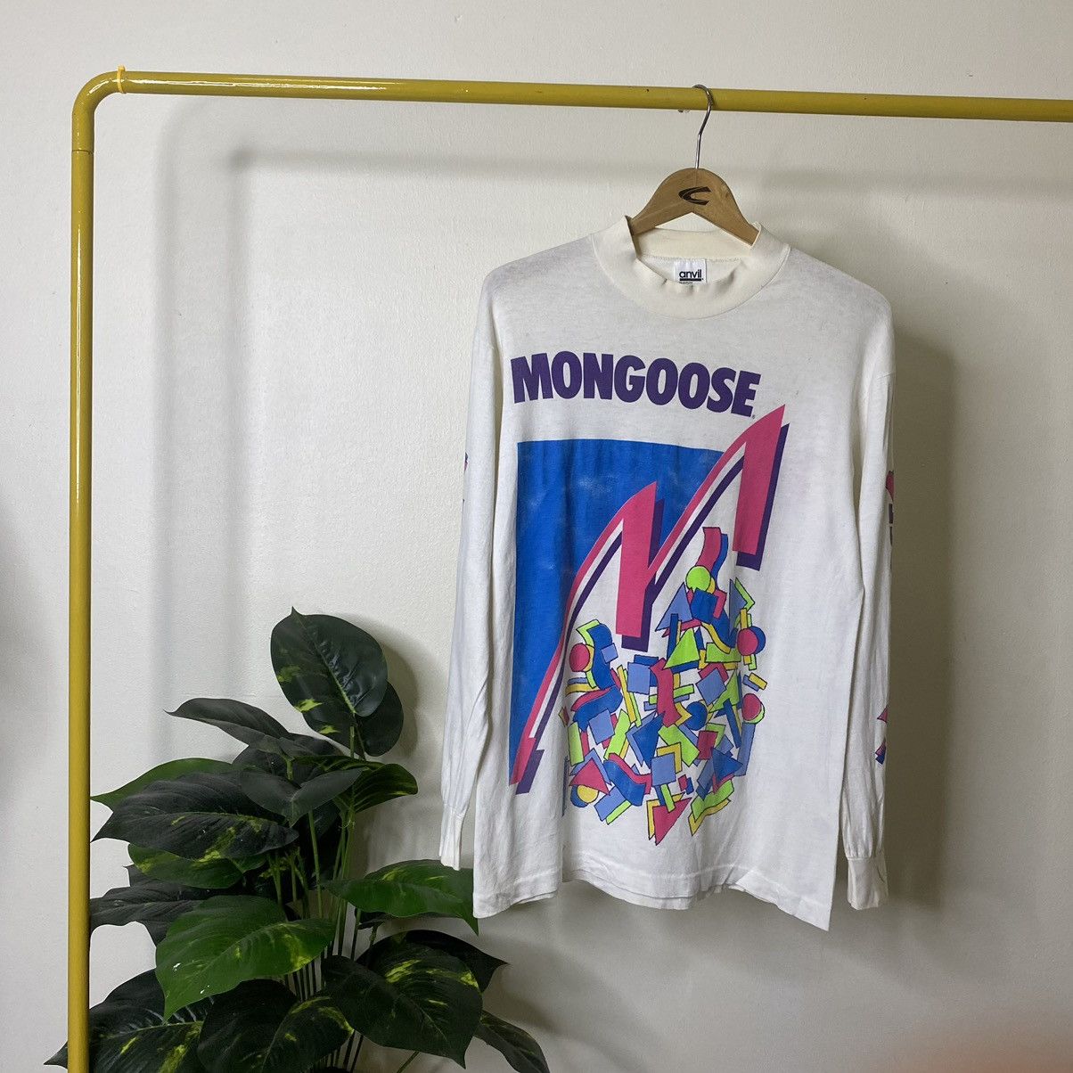 Vintage Vintage 1990s Mongoose BMX Bike Skater LS T Shirt Size US S / EU 44-46 / 1 - 1 Thumbnail