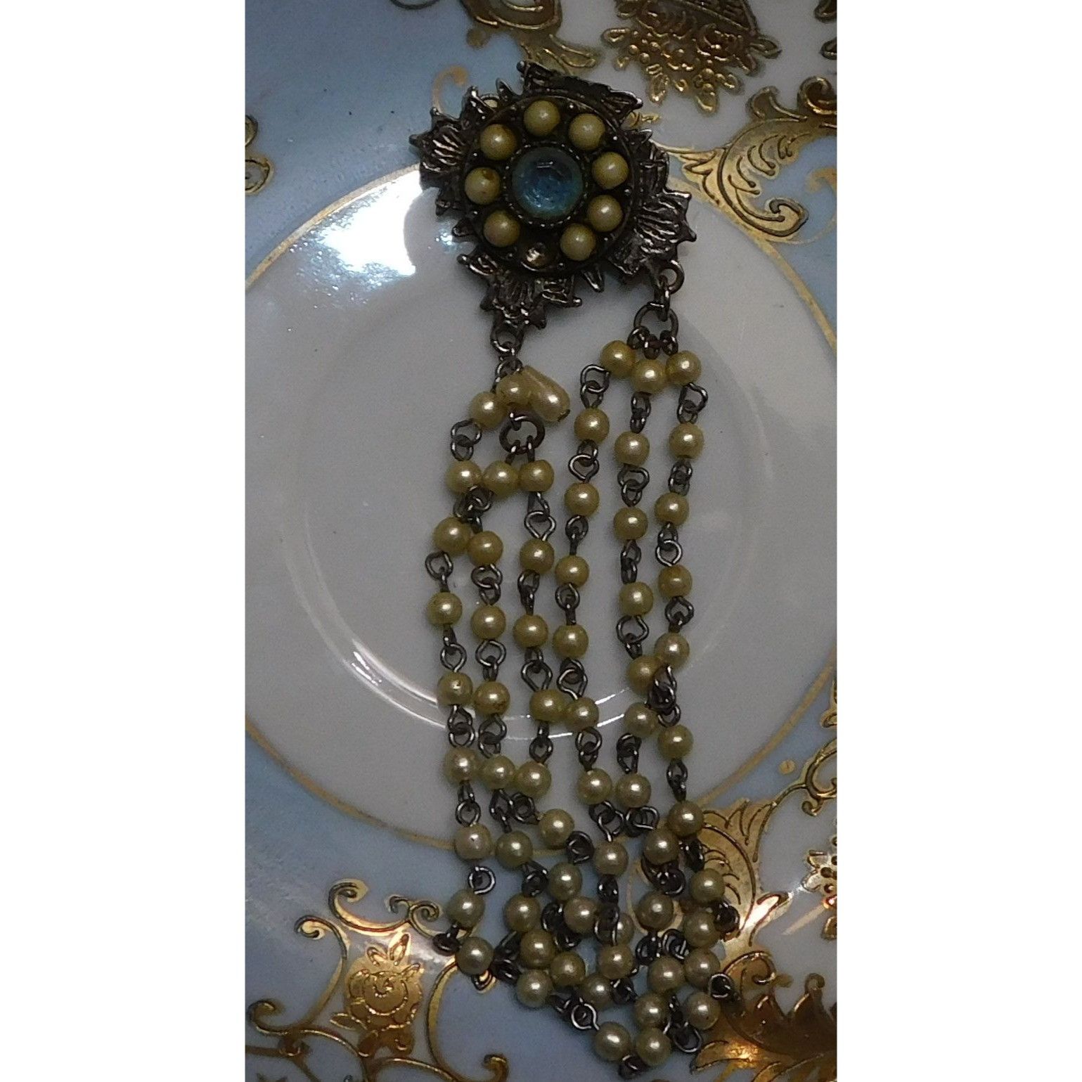 Other Vintage Asymmetrical Floral Faux Pearl Brooch Size ONE SIZE - 3 Thumbnail