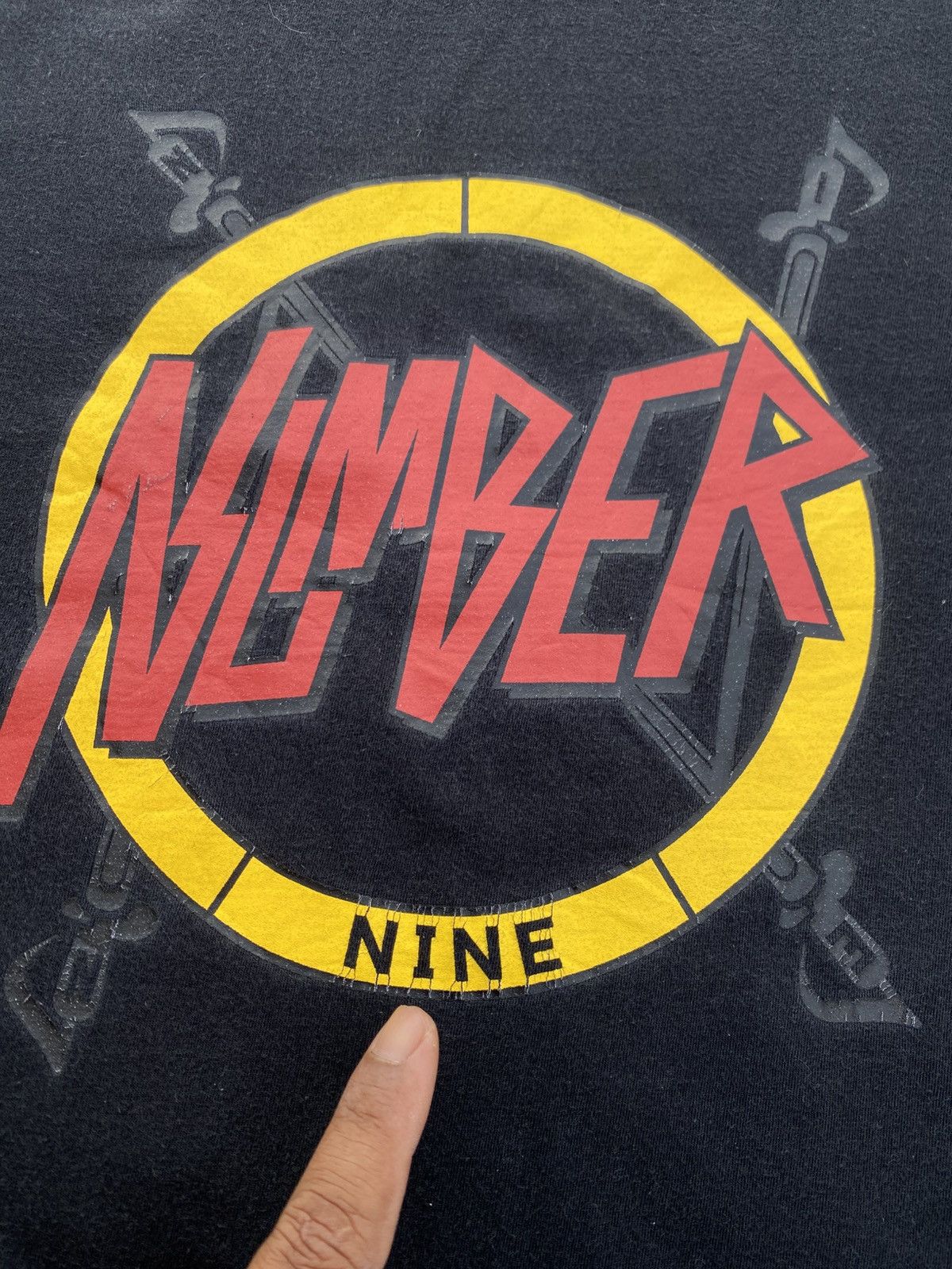 Number (N)ine Rare Number Nine X Slayer Logo Design Tshirt Size US L / EU 52-54 / 3 - 15 Thumbnail