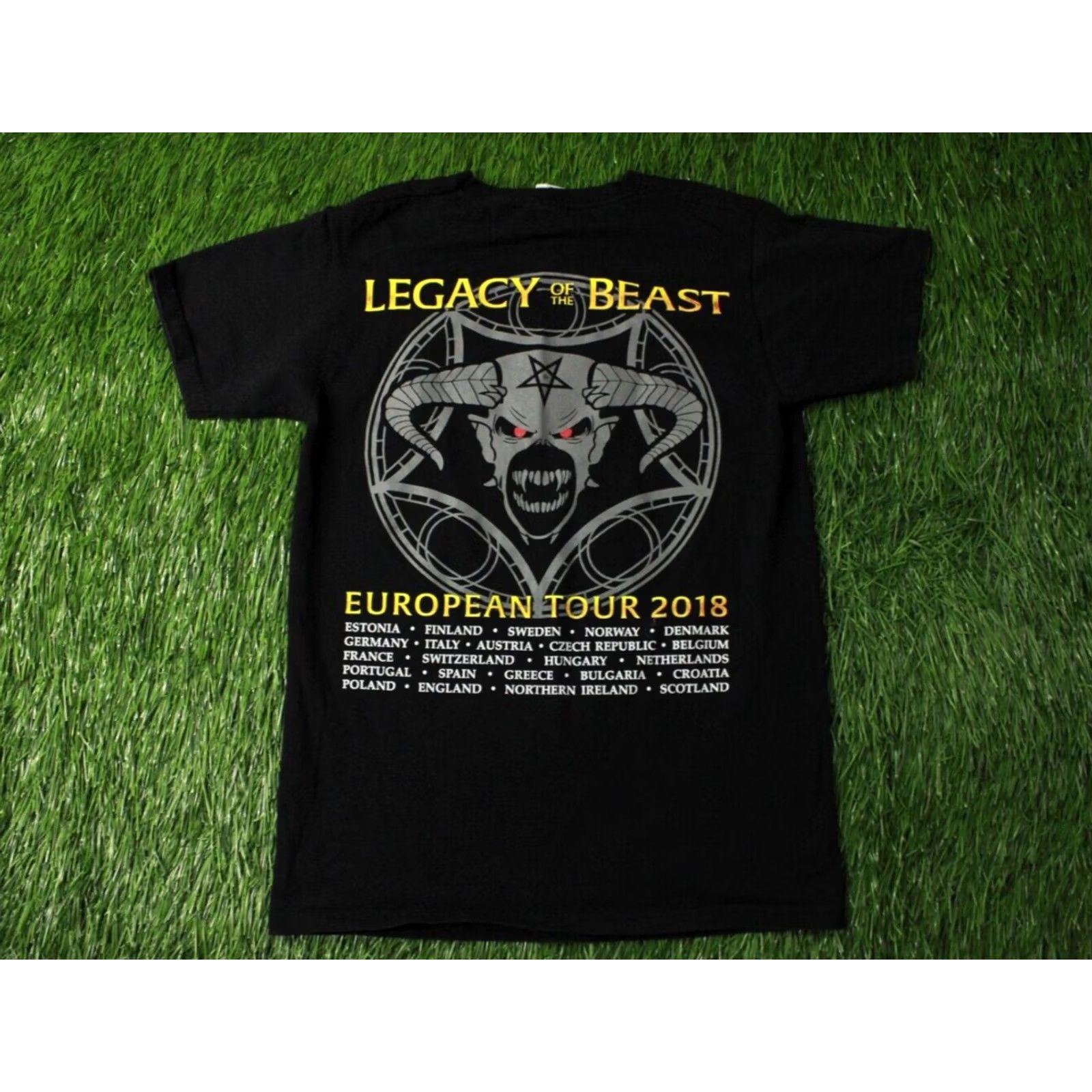 Fruit Of The Loom Iron Maiden Legacy Of The Beast European Tour 2018 Shirt JERSEY TEE Fruit of the Loom S Men Black 2010s Vintage No Size US S / EU 44-46 / 1 - 2 Thumbnail