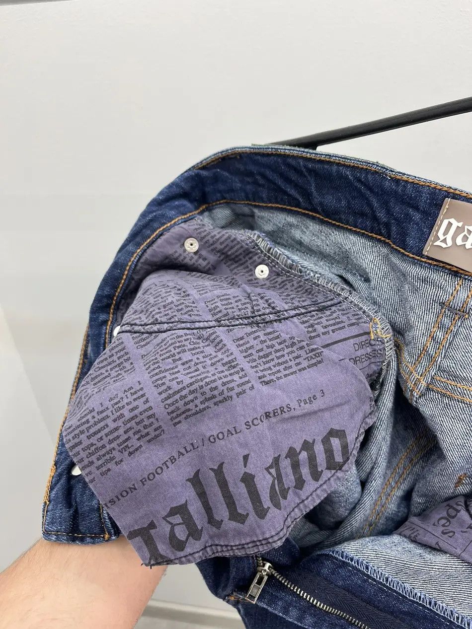 John Galliano John Galliano Distressed G Embroidered Denim Jeans Size US 34 / EU 50 - 8 Thumbnail